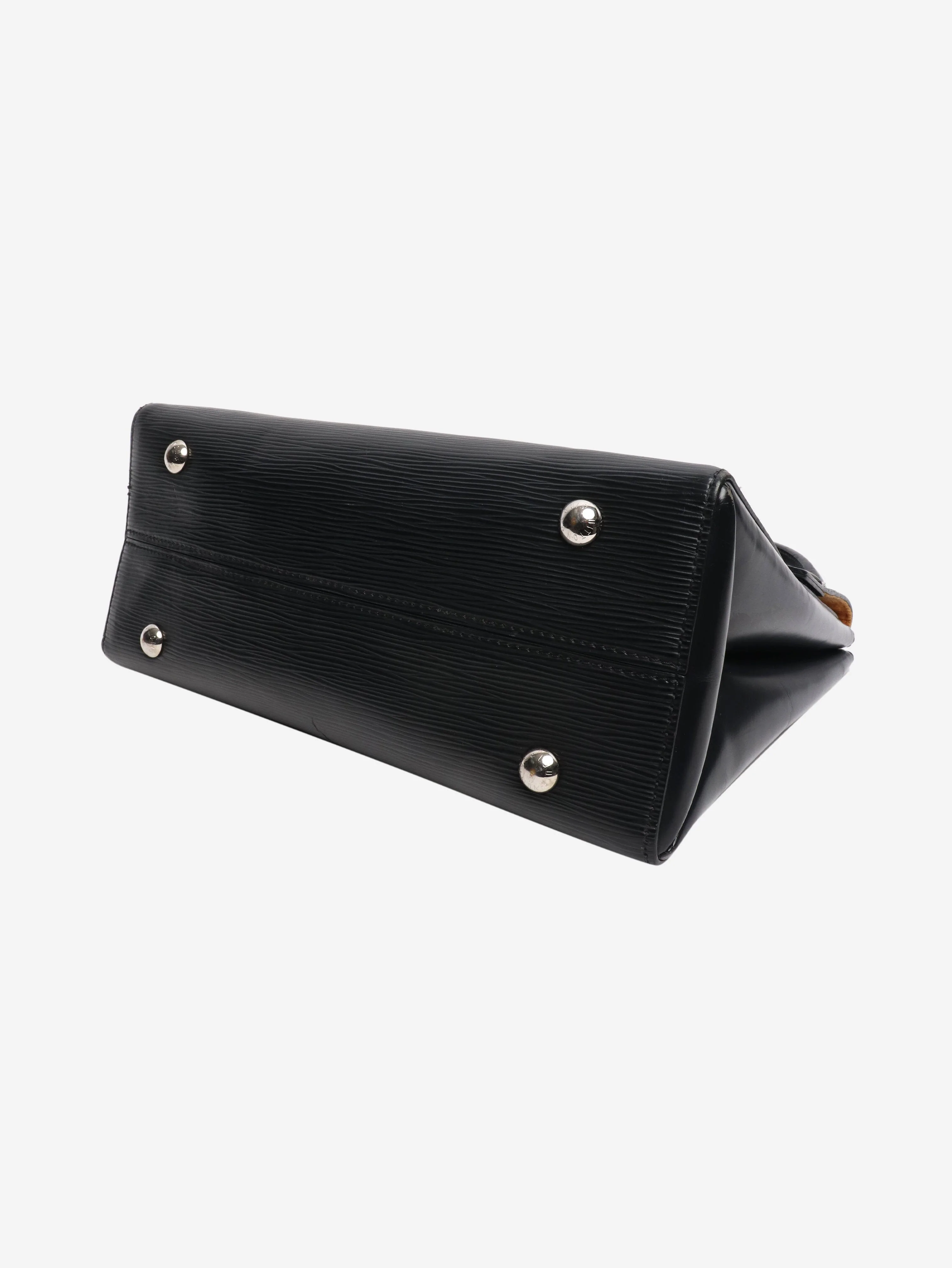 2019 Black Epi leather shoulder bag - Image 6