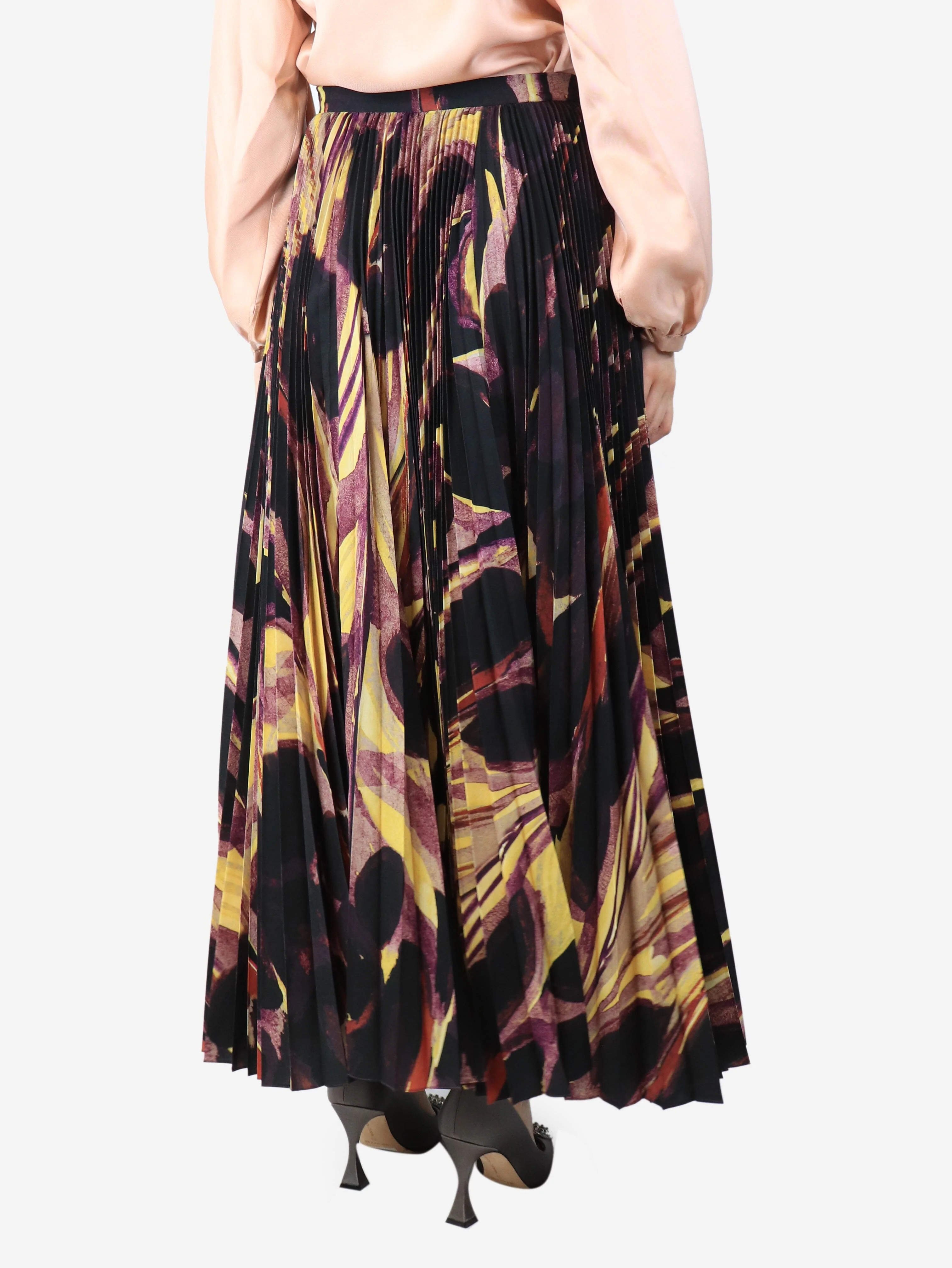 Black pleated maxi skirt - size UK 10 - Image 3