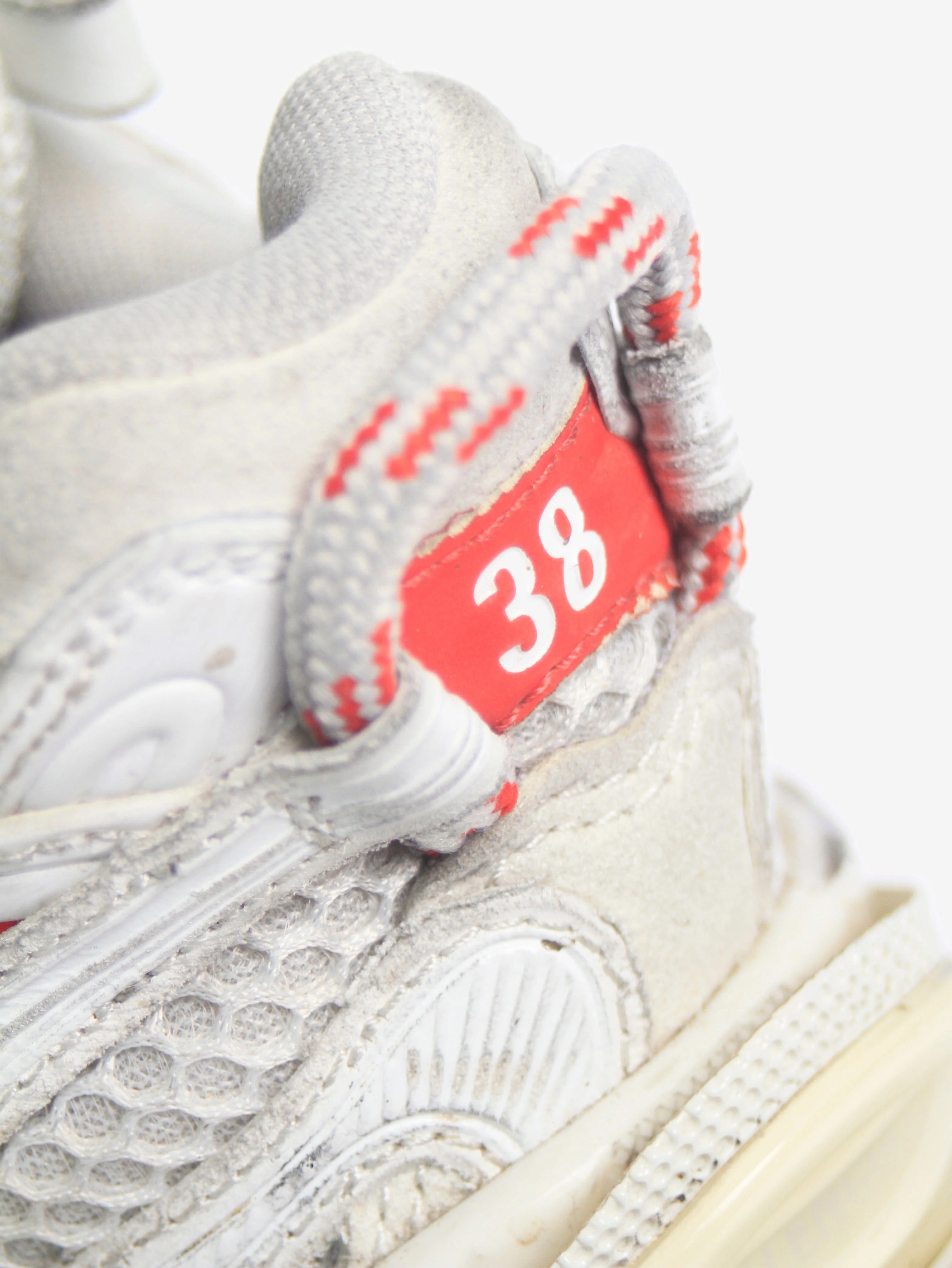 White and red Runner trainers - size EU 38 - Image 4