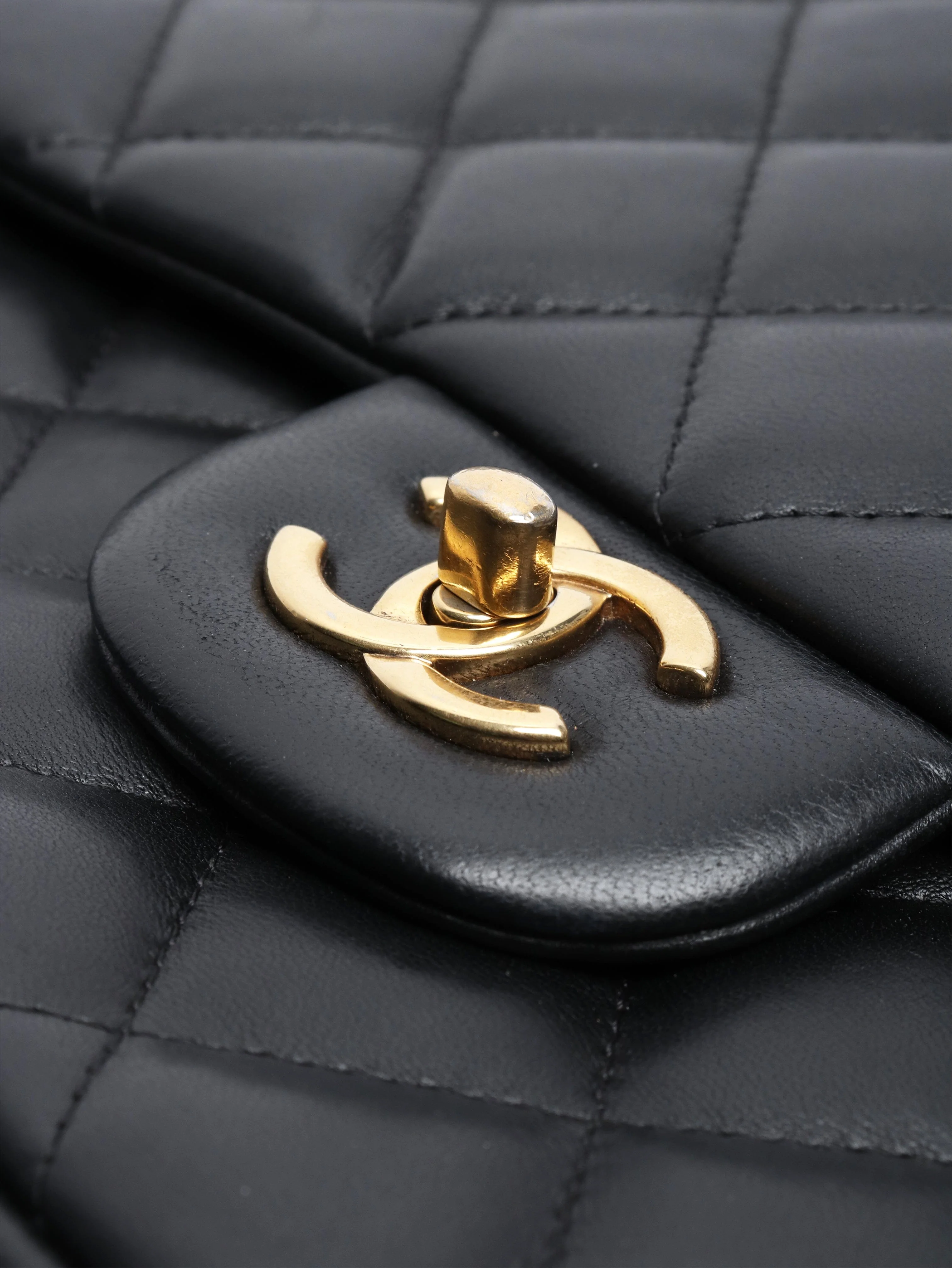 Black 2012 jumbo lambskin Classic Double Flap bag - Image 10