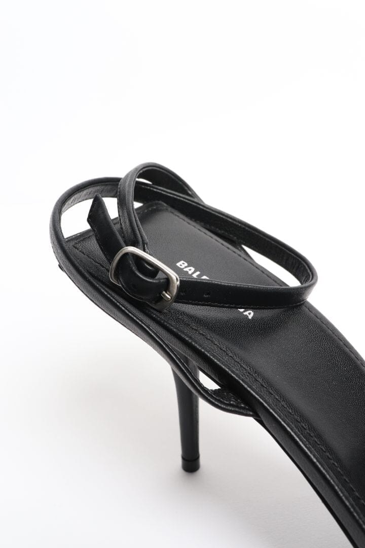 Black leather bow front heels - size EU 39 - Image 6