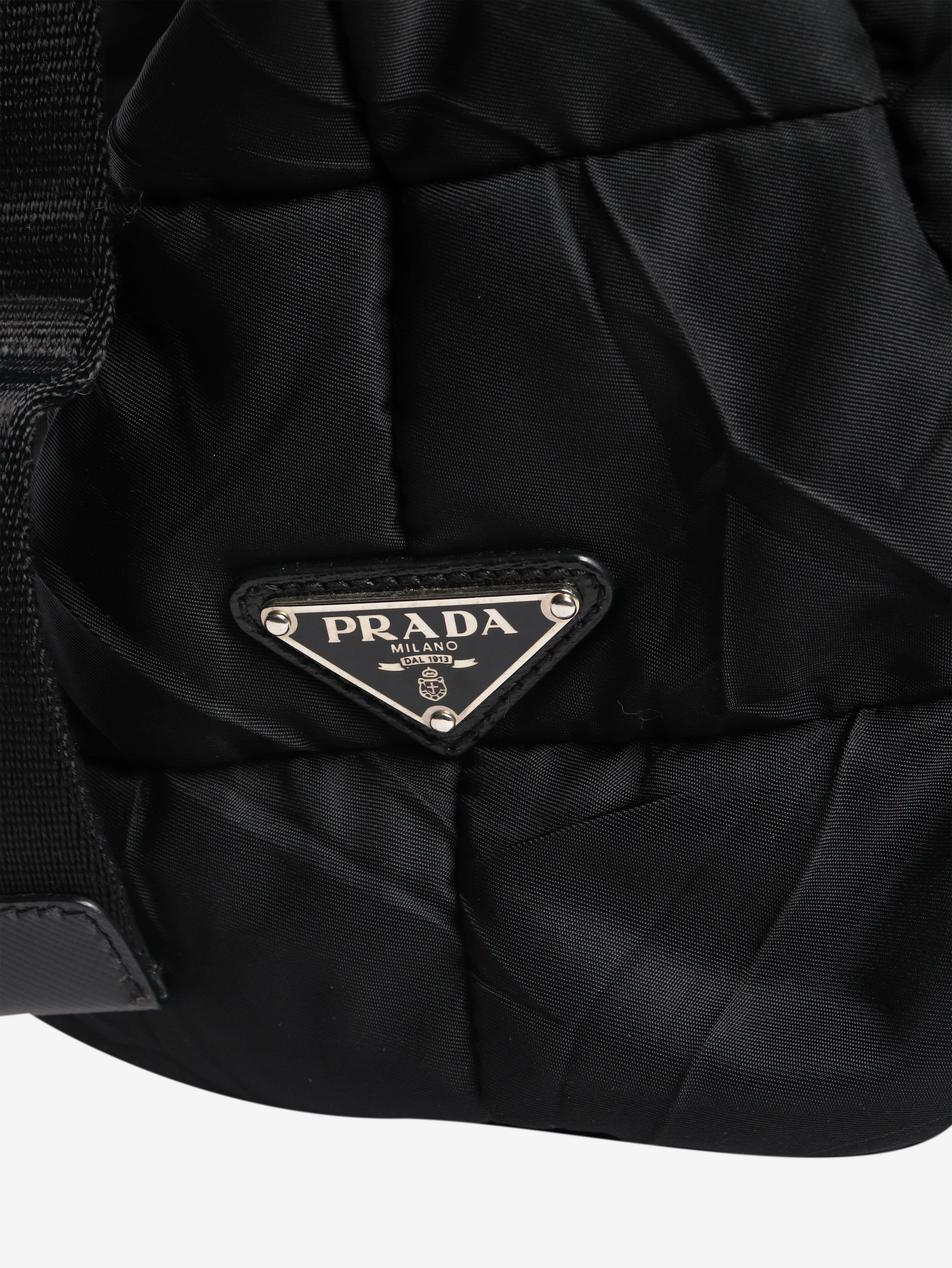Black nylon puffer messenger bag - Image 6