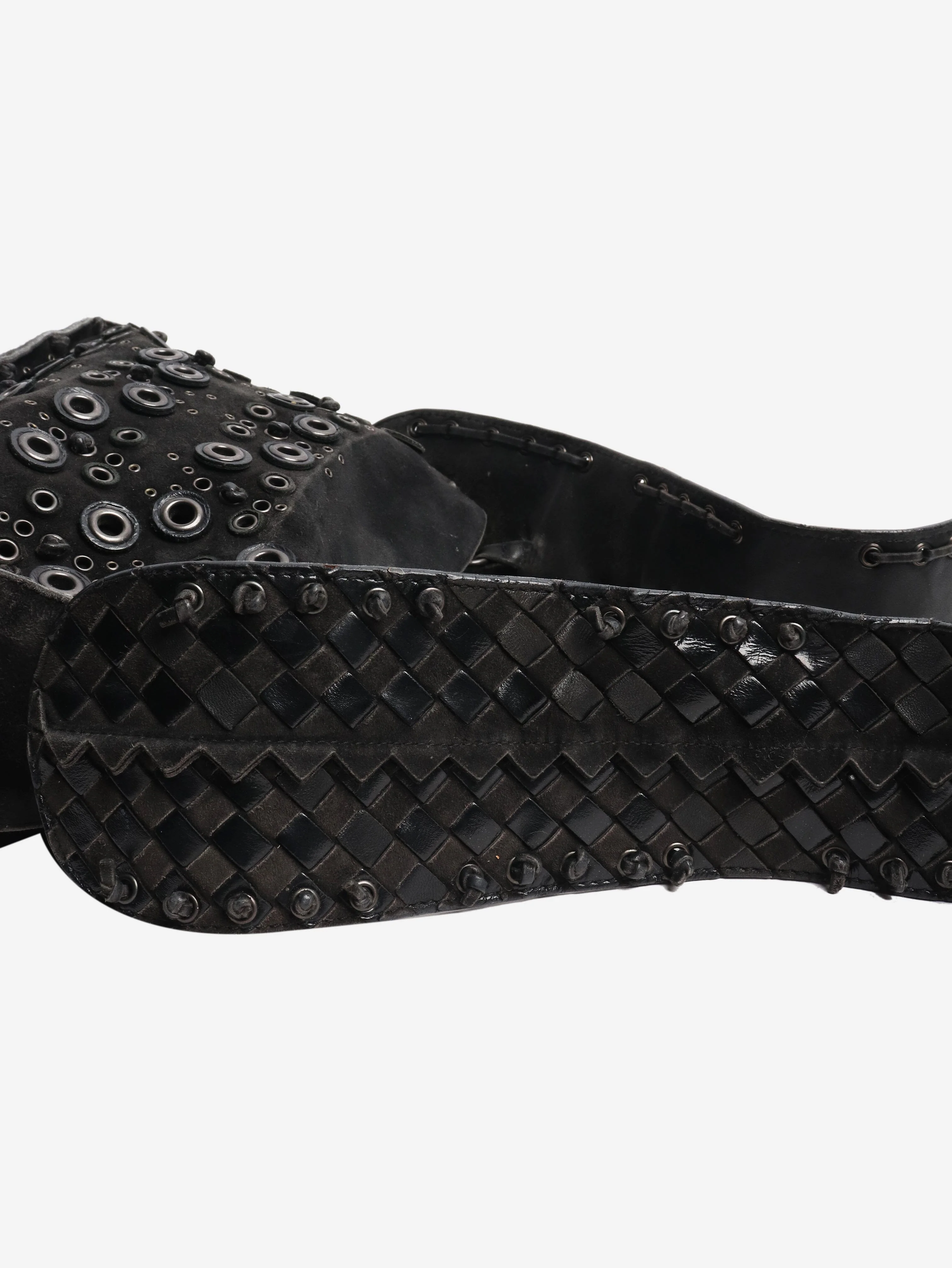 Black suede eyelet shoulder bag - Image 4