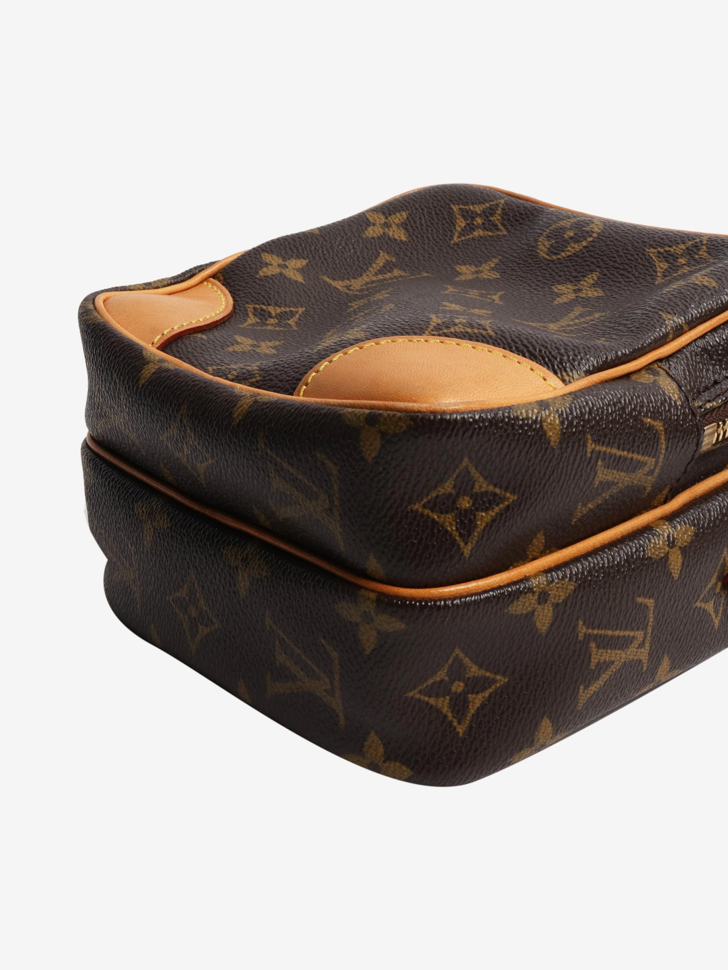 Brown 2005 Monogram Amazone bag - Image 5