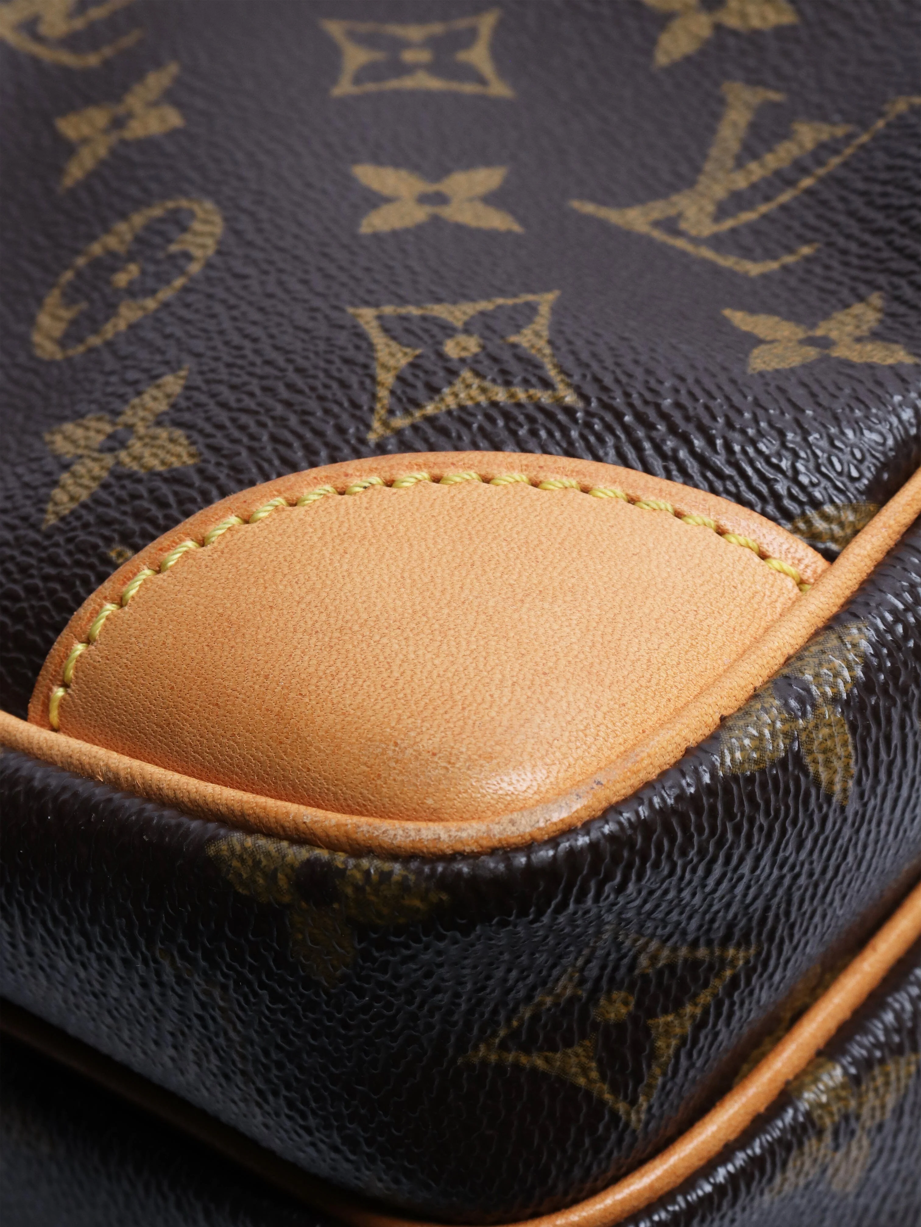 Brown 2005 Monogram Amazone bag - Image 6