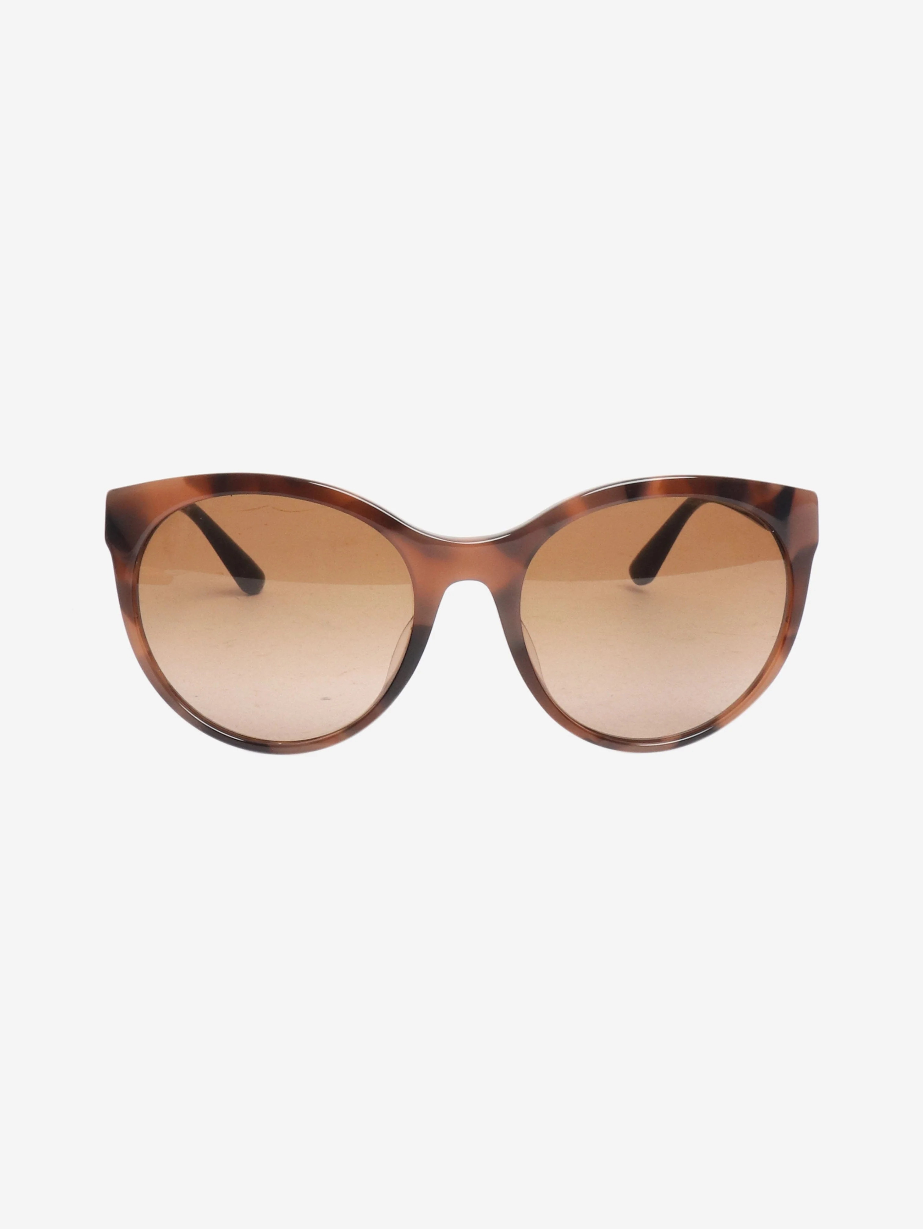 Brown oversized sunglasses
