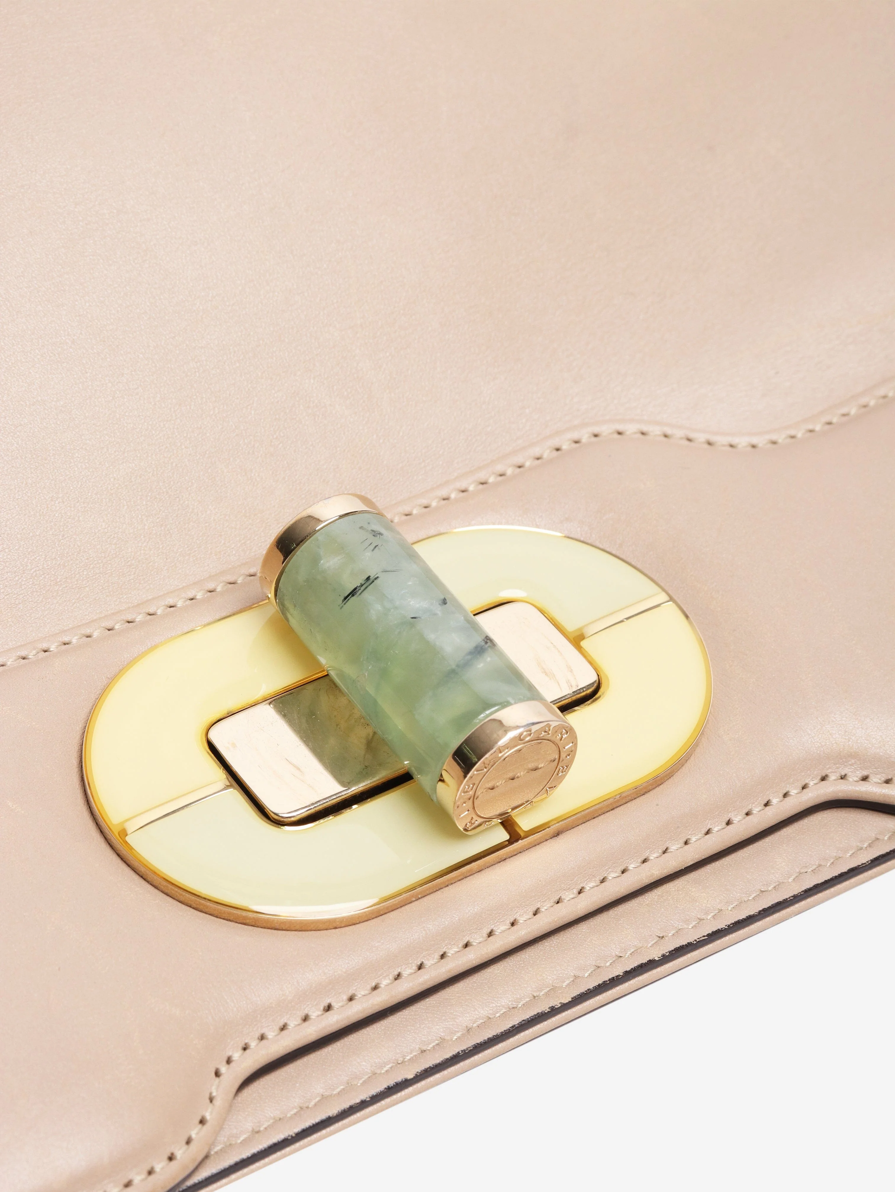 Neutral leather shoulder bag - Image 7