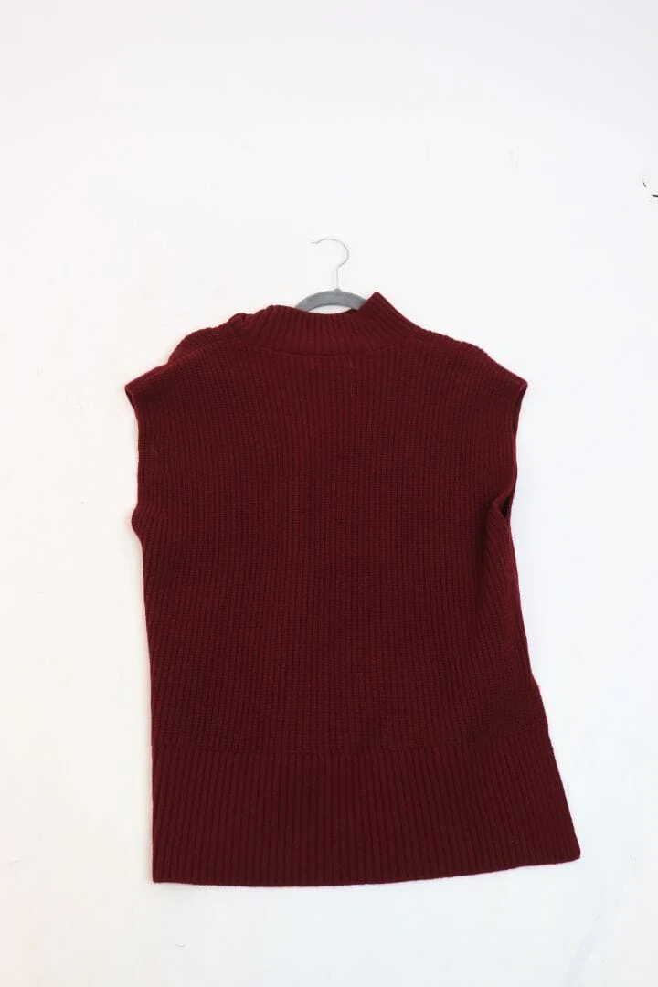 Burgundy ribbed high-neck jumper vest - size L - Image 4