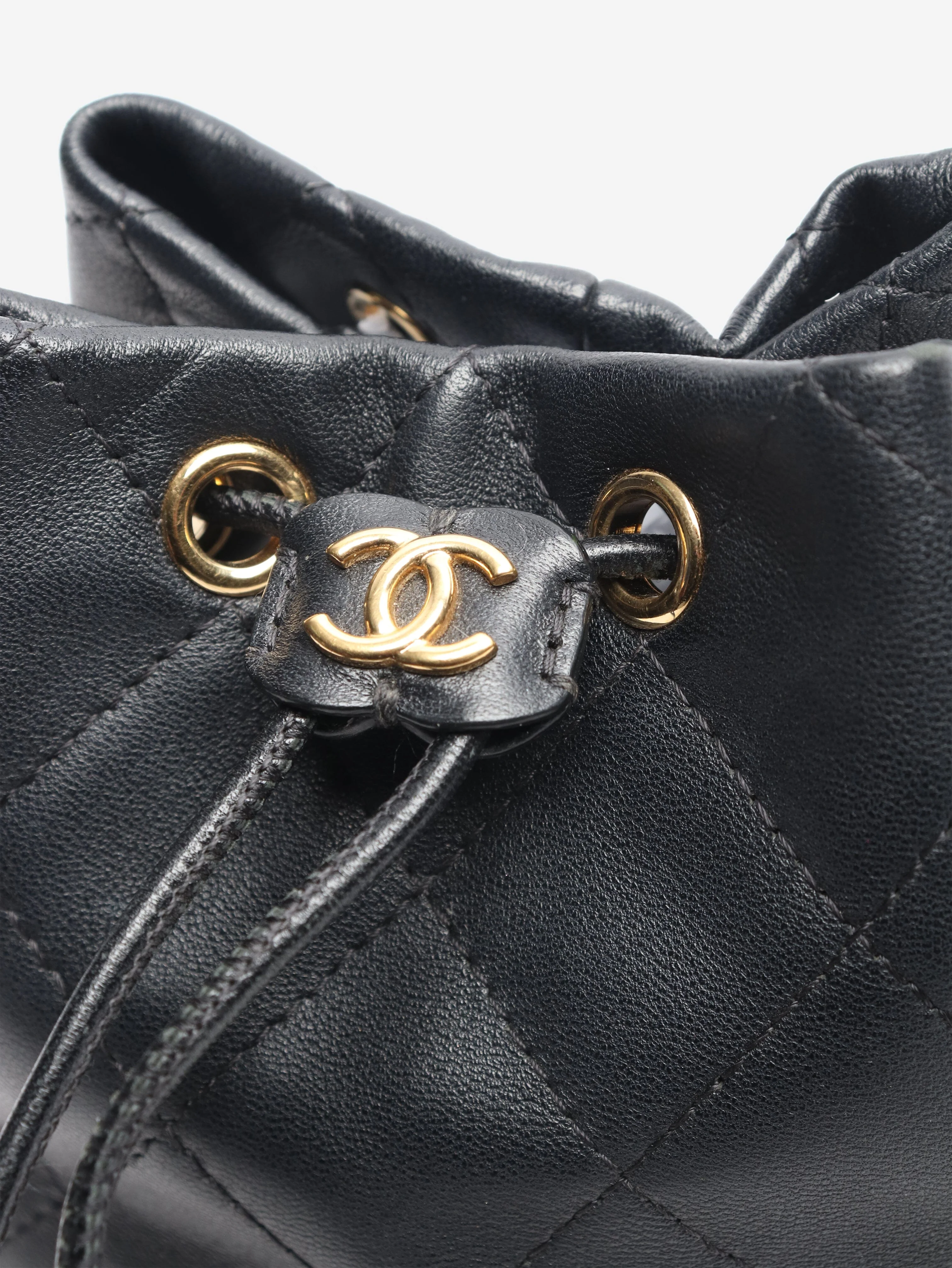 Black 2022 mini drawstring bucket bag - Image 9