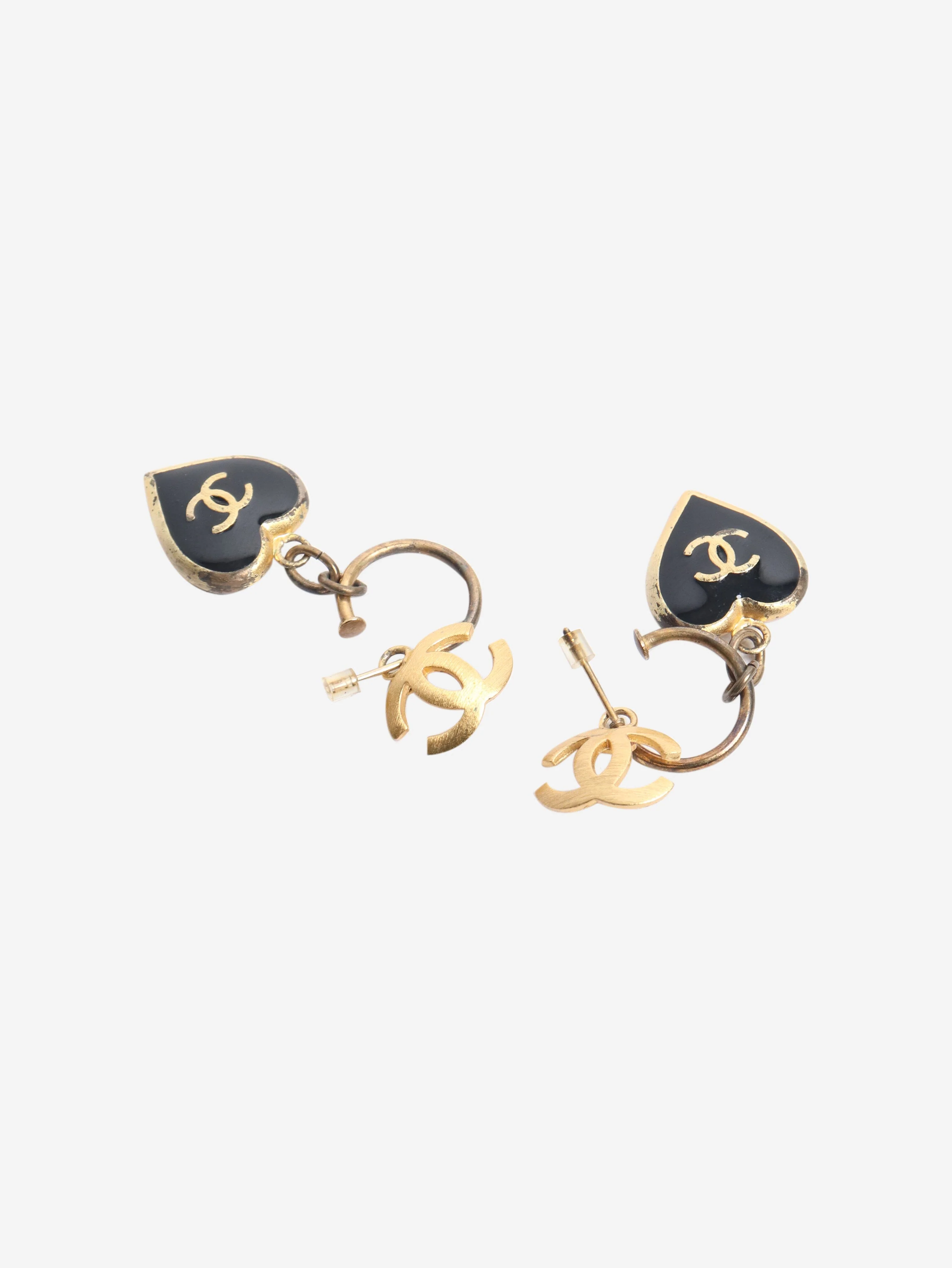 Black heart drop earrings - Image 2