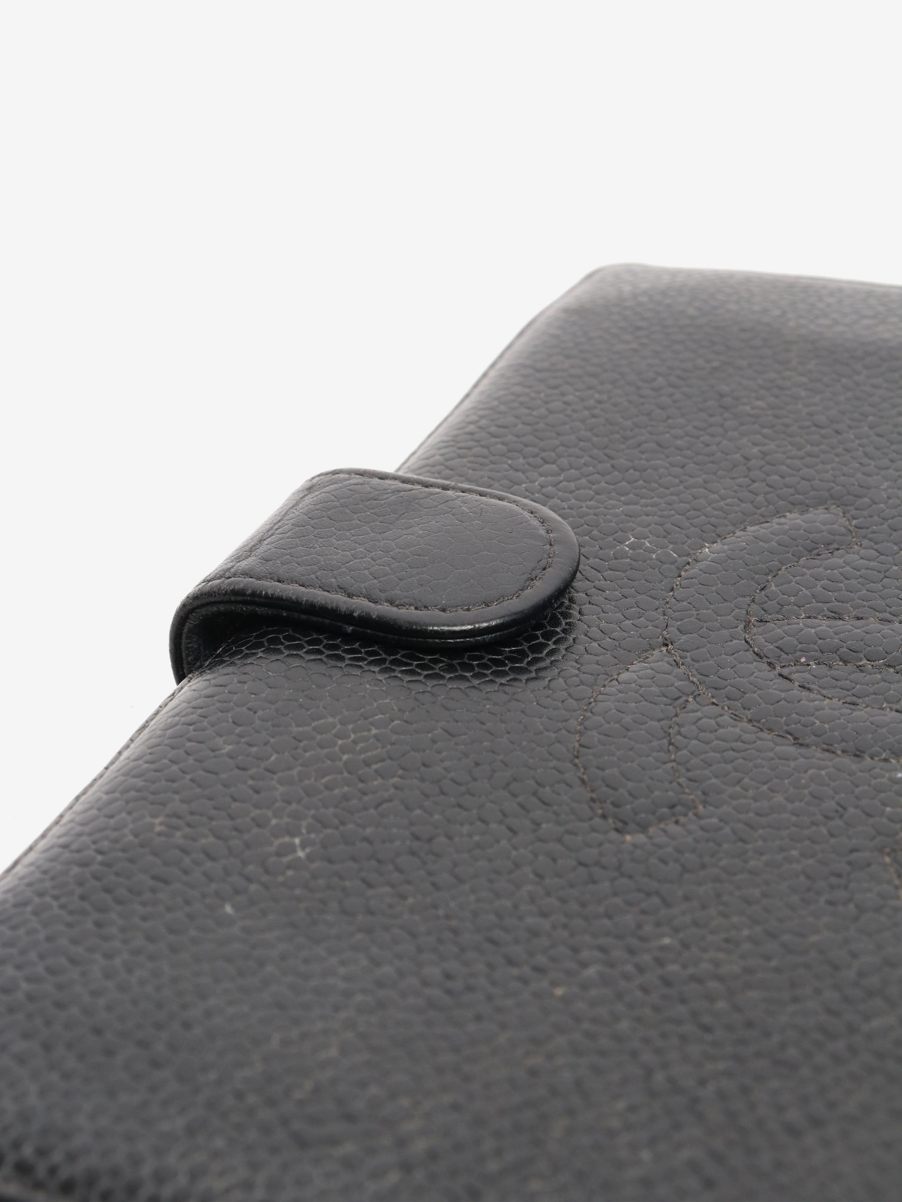 Black vintage caviar bifold wallet - Image 5