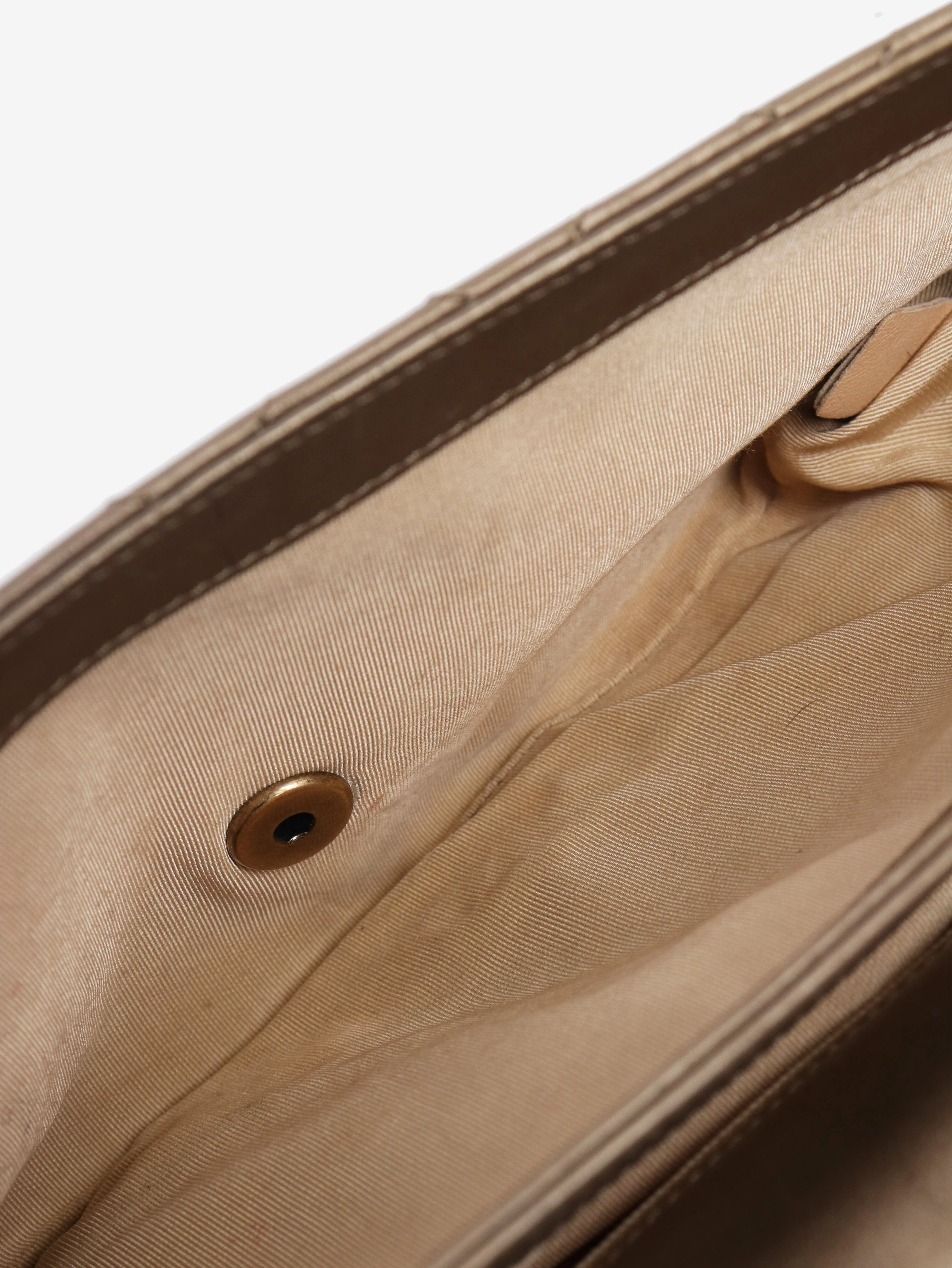 Gold 2012 quilted metallic flap shoulder bag - Image 7