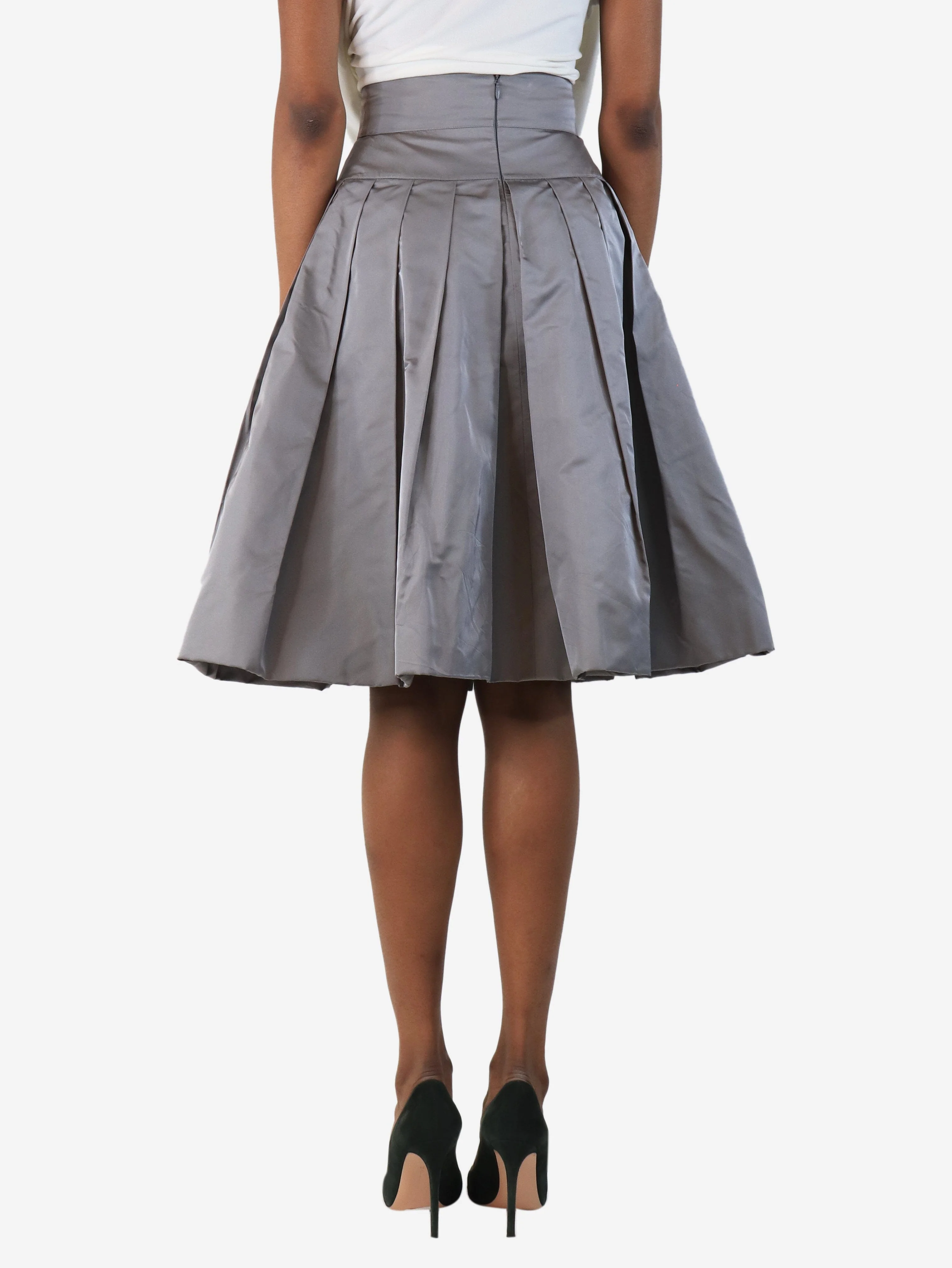 Grey silk pleated skirt - size UK 8 - Image 3