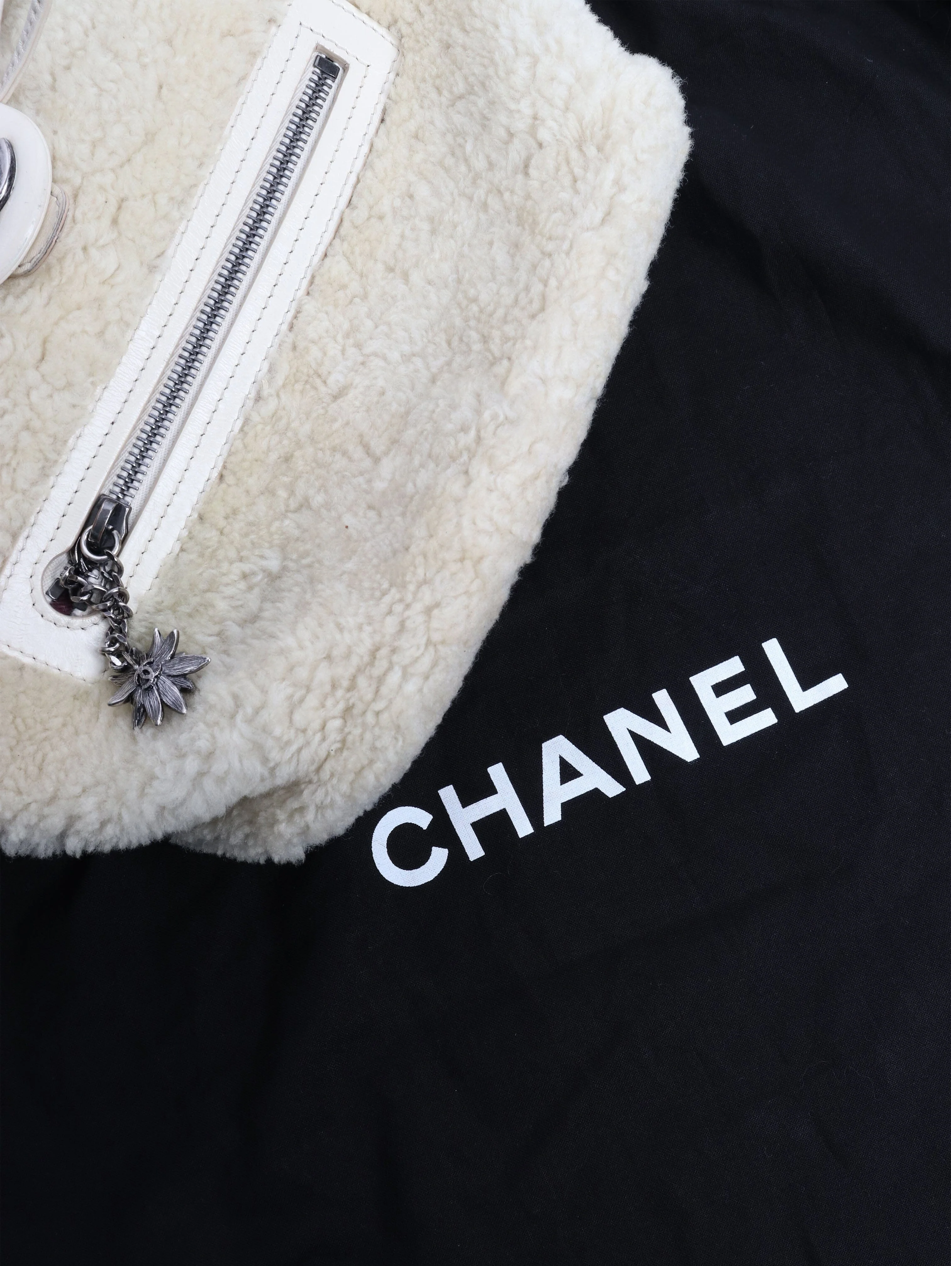 Ivory 2015 shearling and lambskin backpack - Image 8