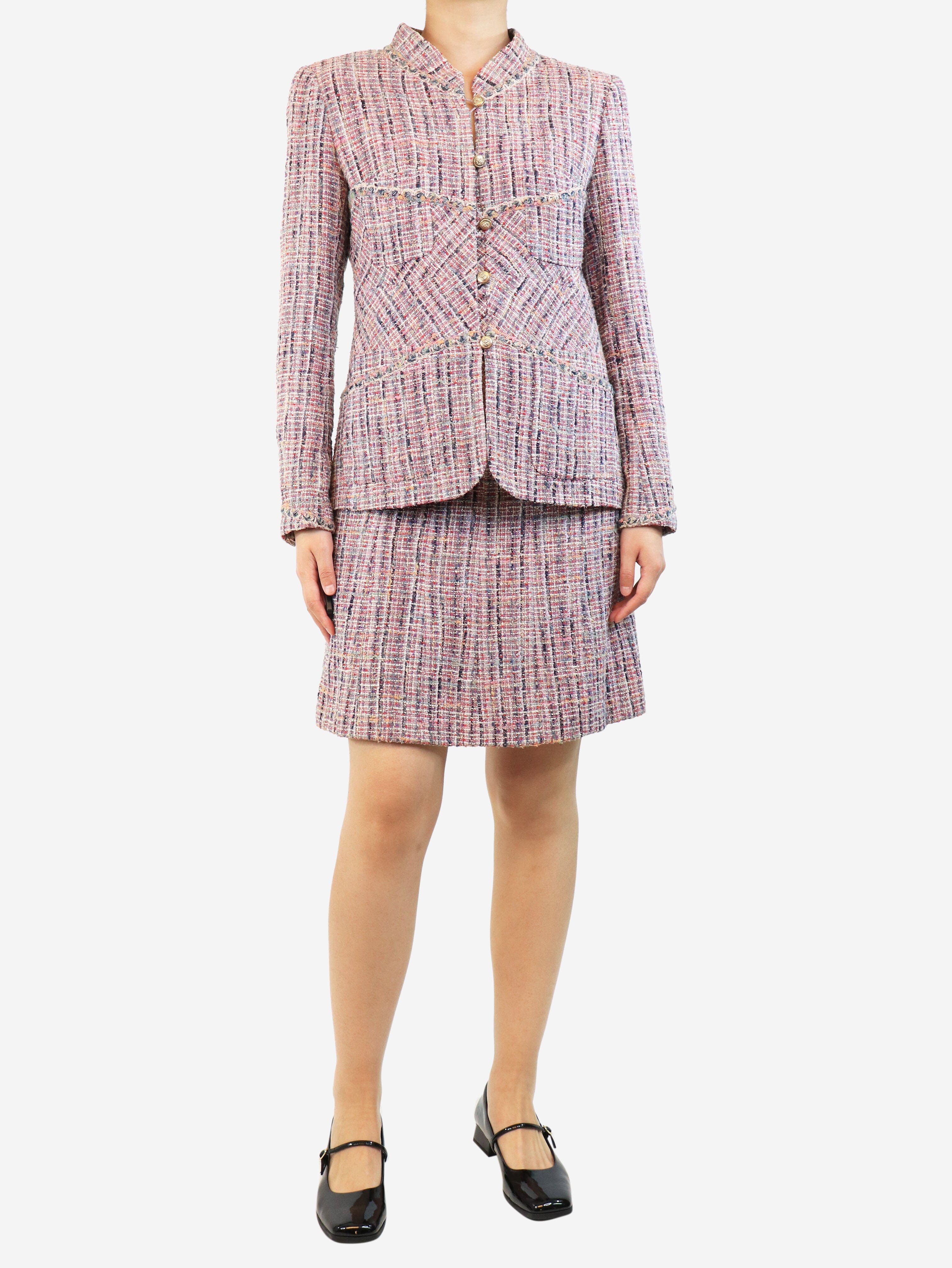 Pink vintage tweed boucle jacket and skirt set - size UK 8 - Image 3