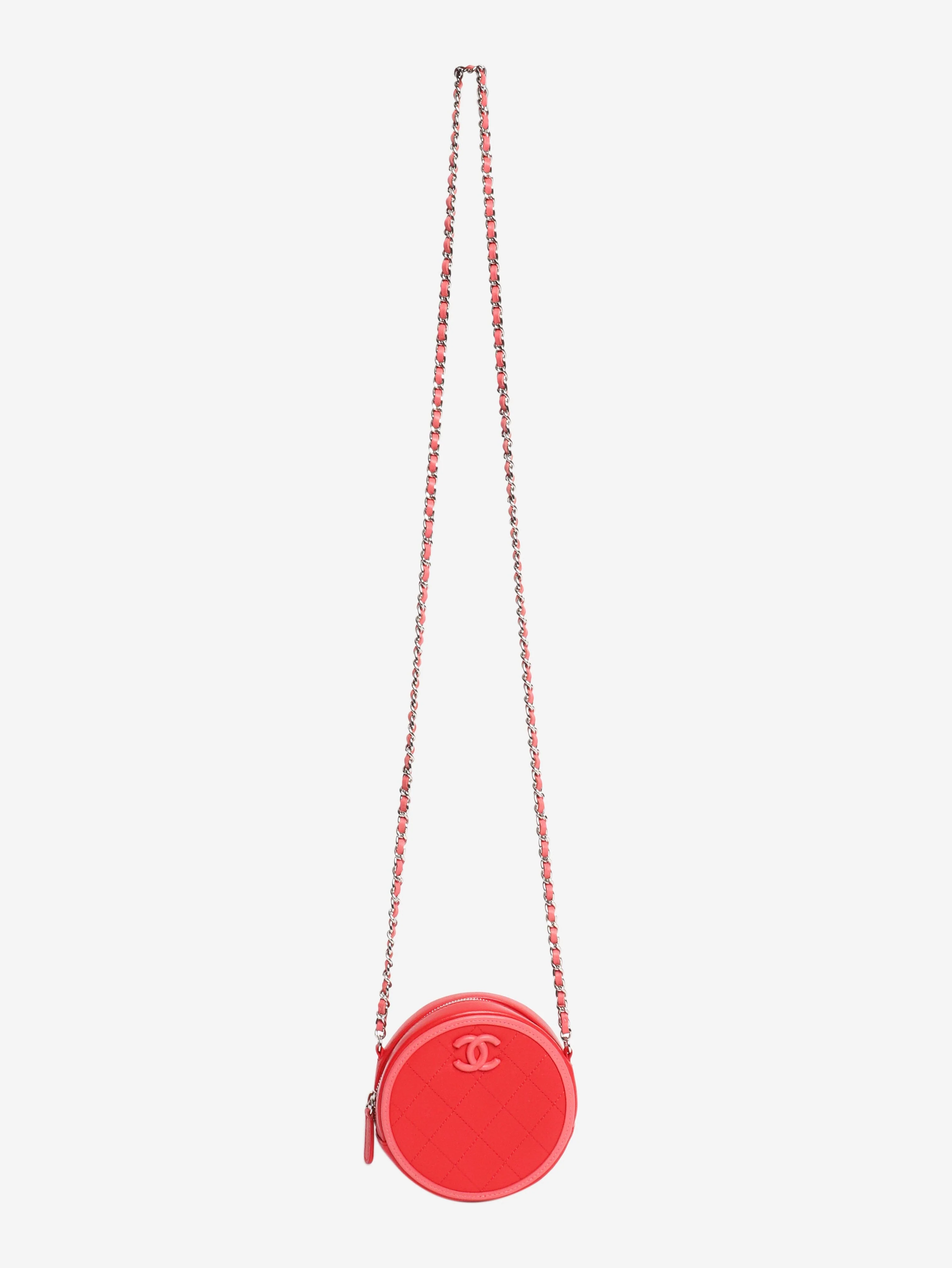 Red 2019 lambskin round crossbody bag - Image 2