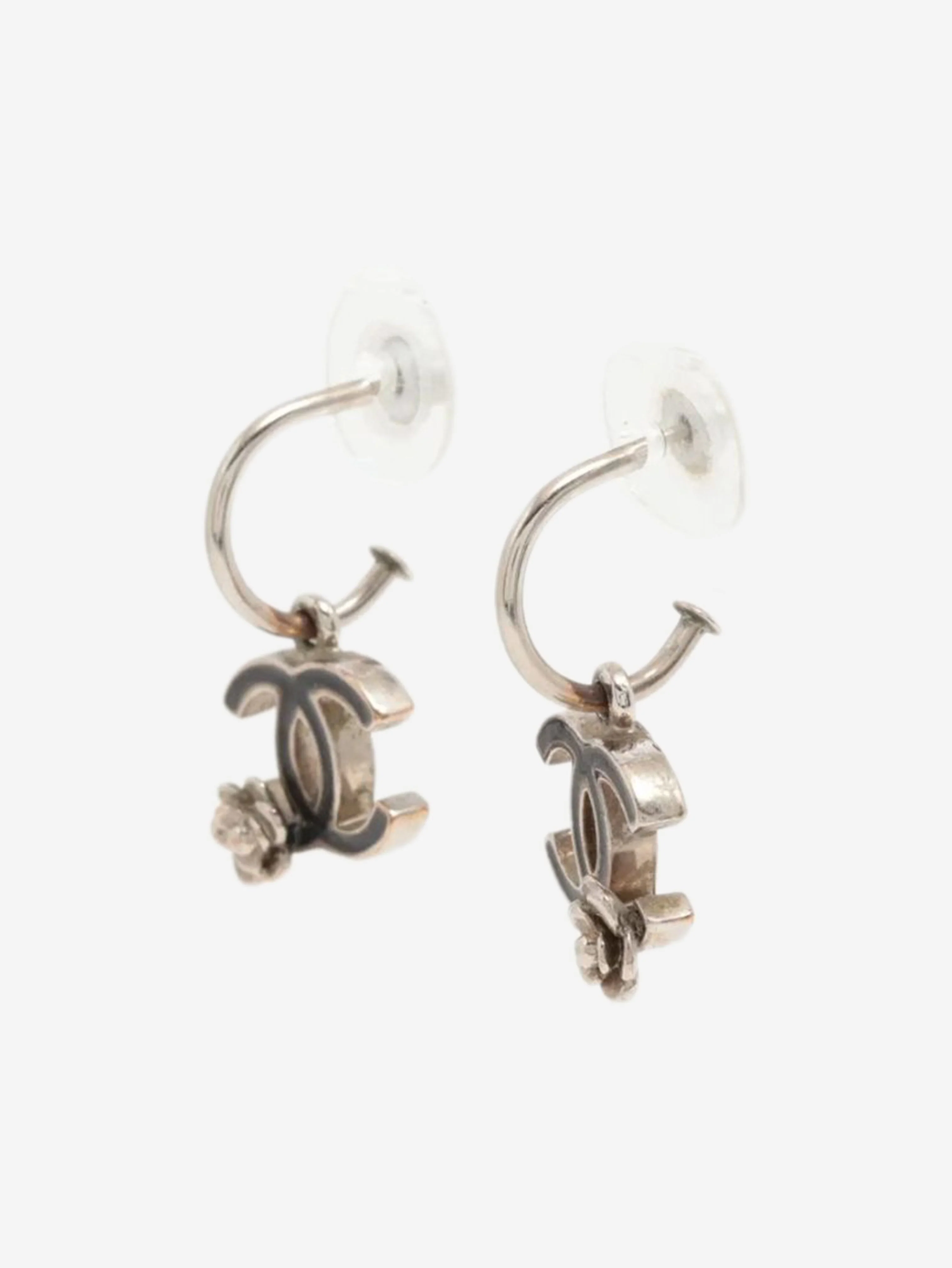 Silver and black Coco Mark Camelia 08C earrings - Image 3