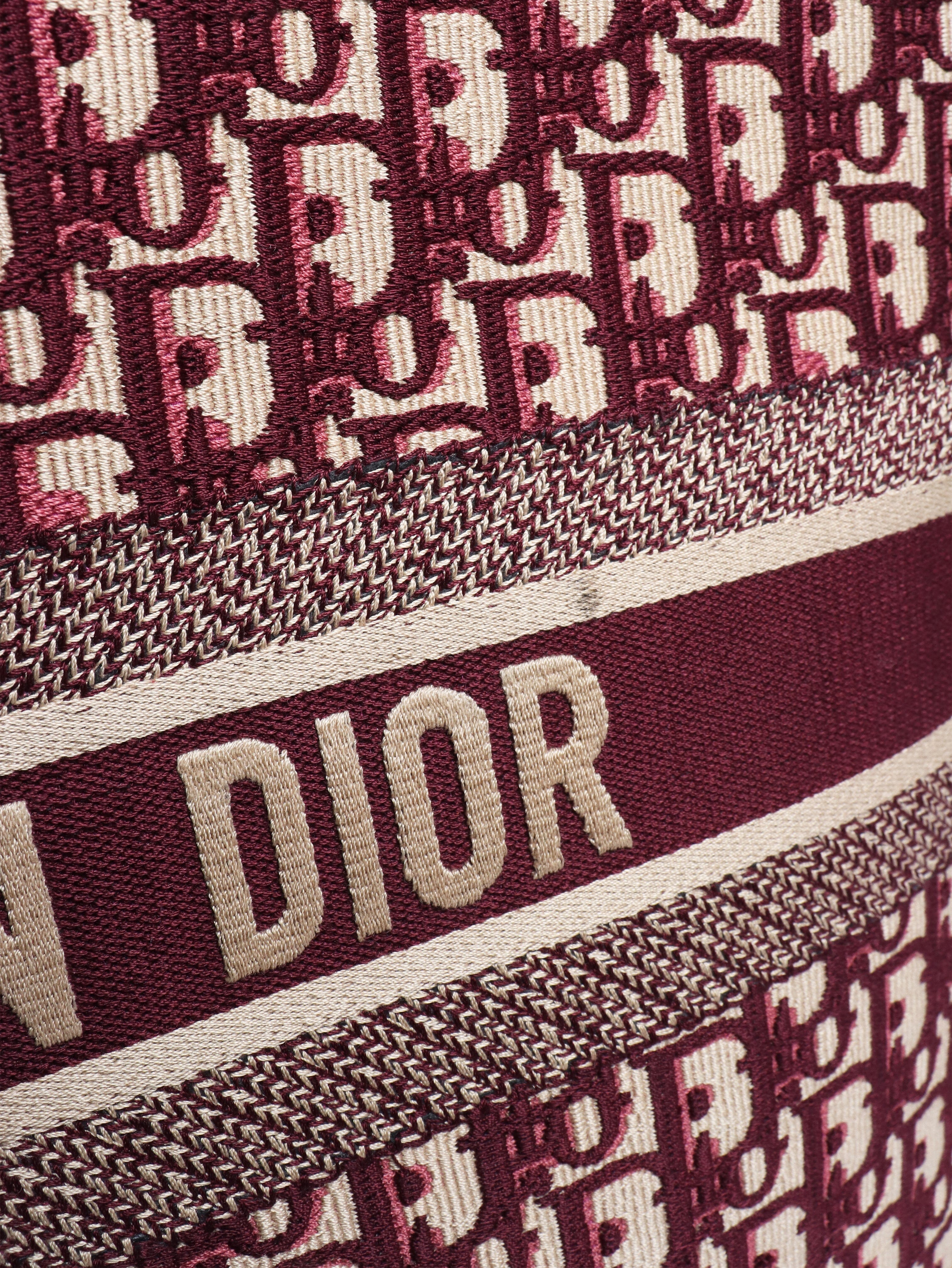 Burgundy 2018 large Book tote - Image 7