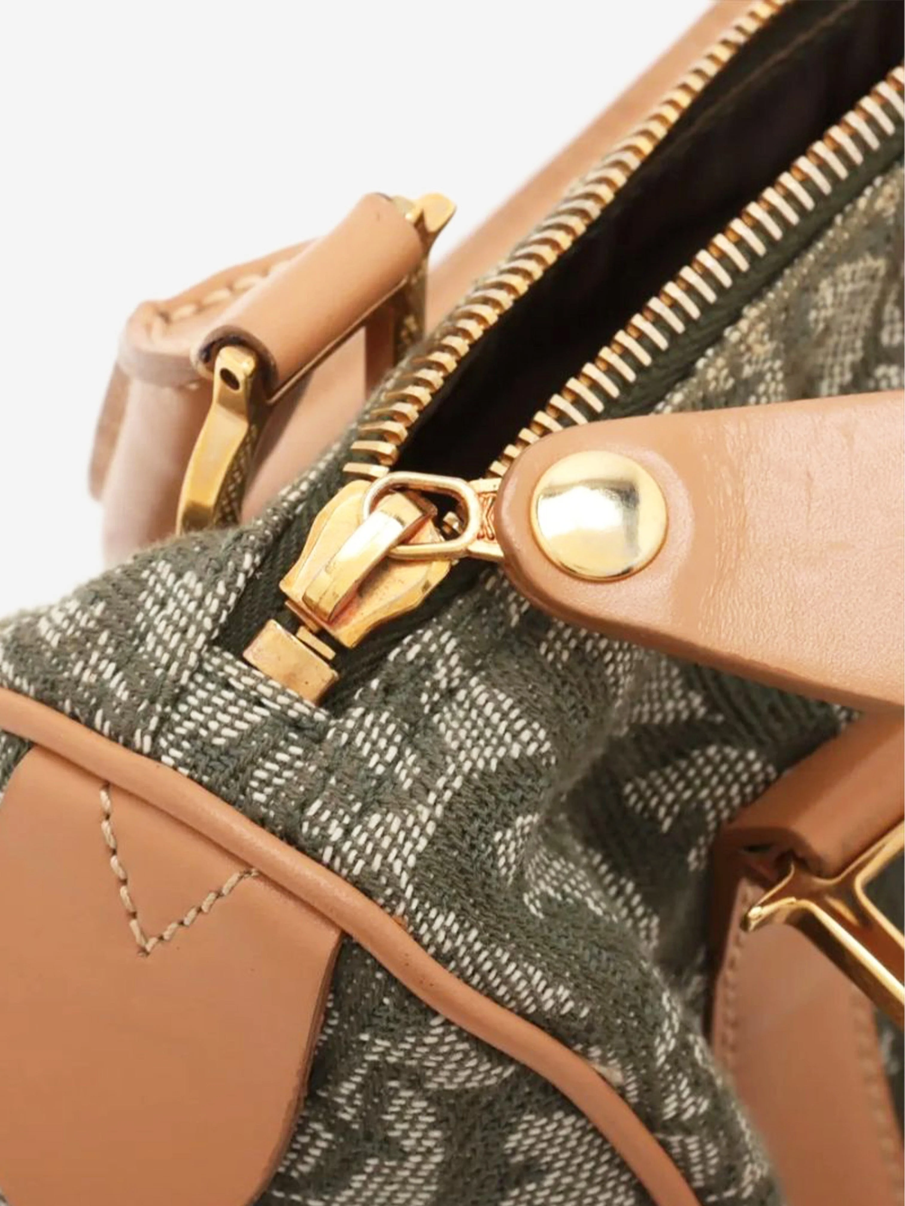 Green Trotter canvas and leather bag - Image 11