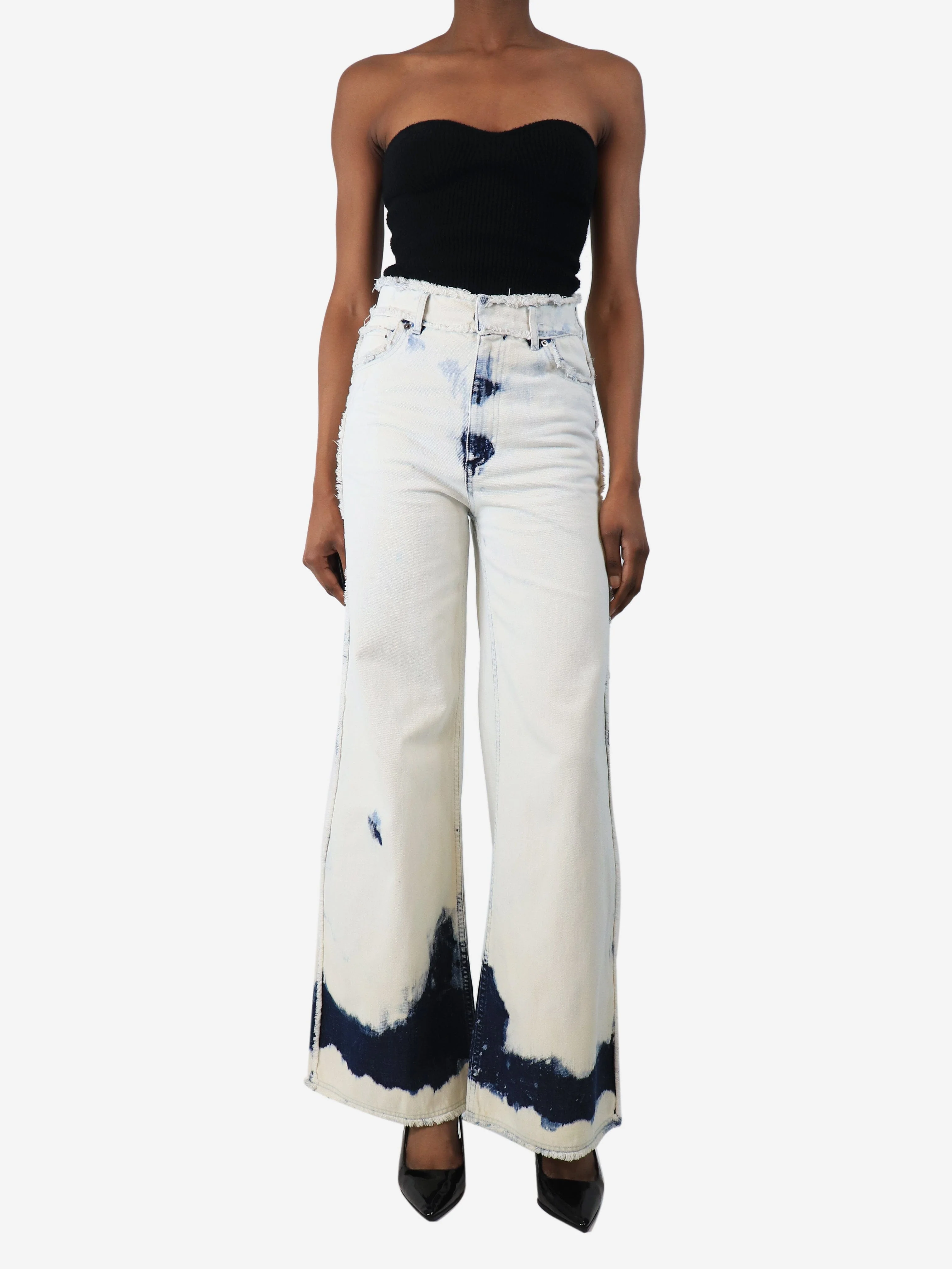White bleached wash raw hem jeans - size UK 8 - Image 2