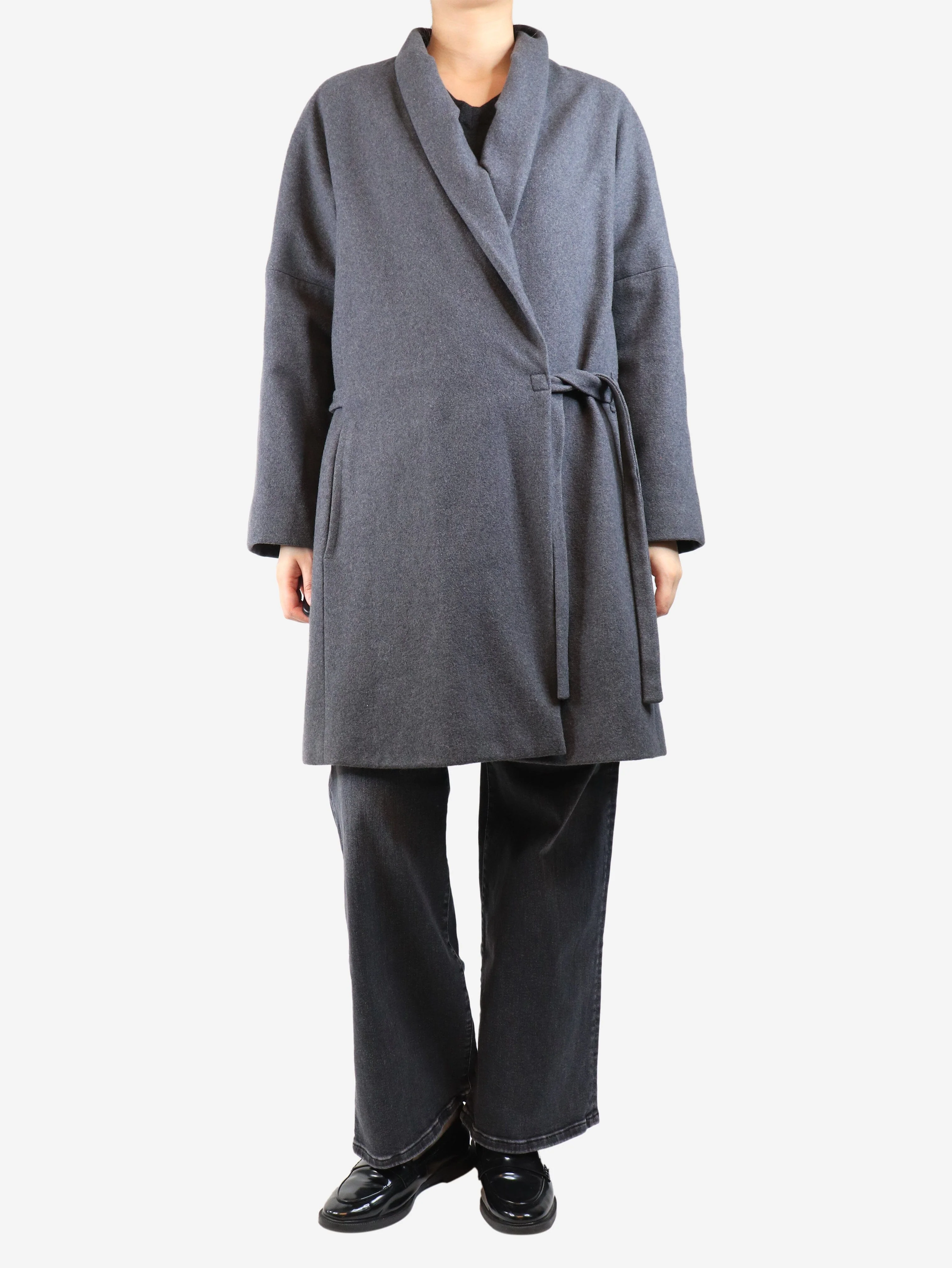 Grey wool coat with belt - size L