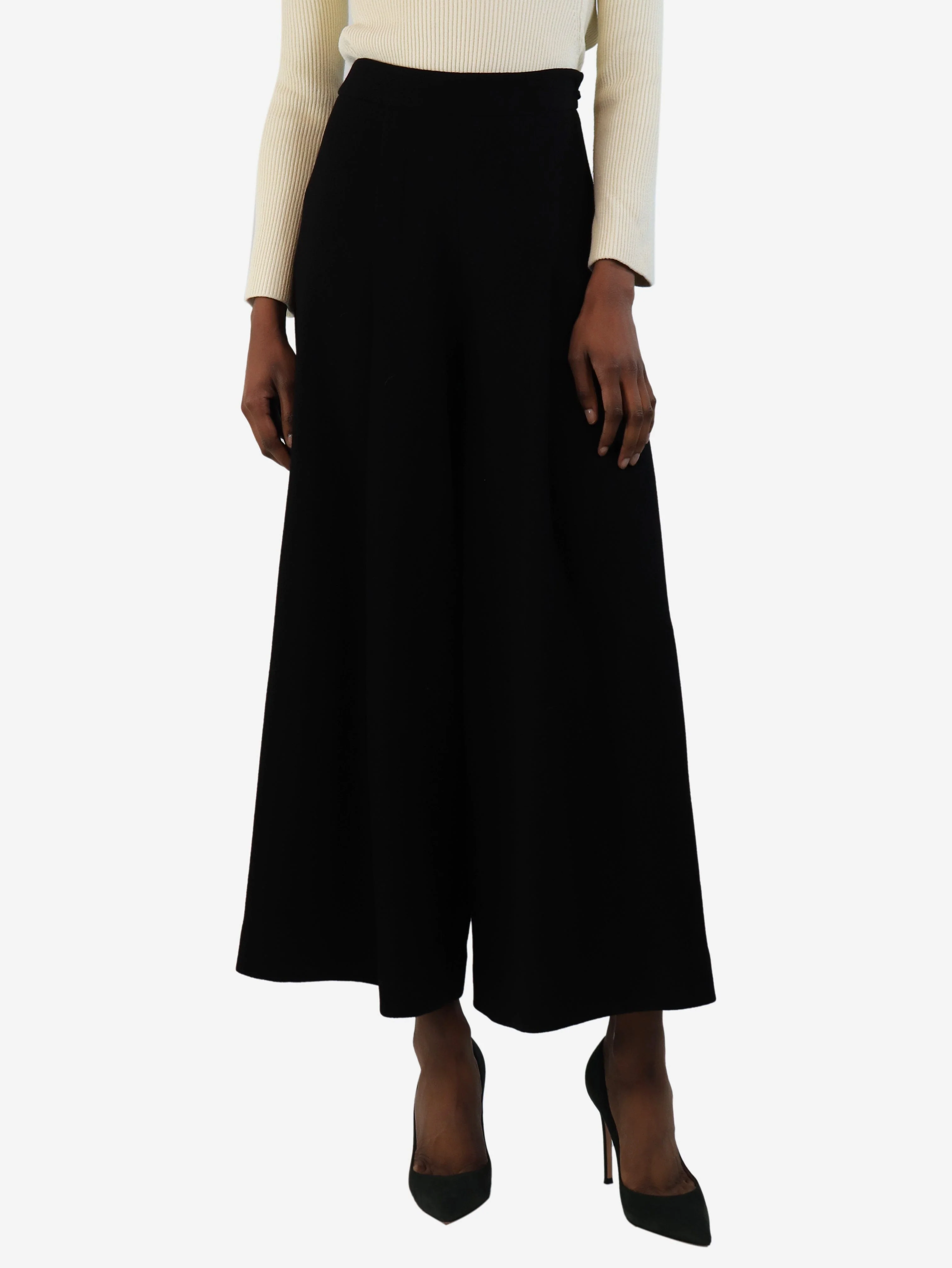 Black crepe wide-leg pants - size UK 6