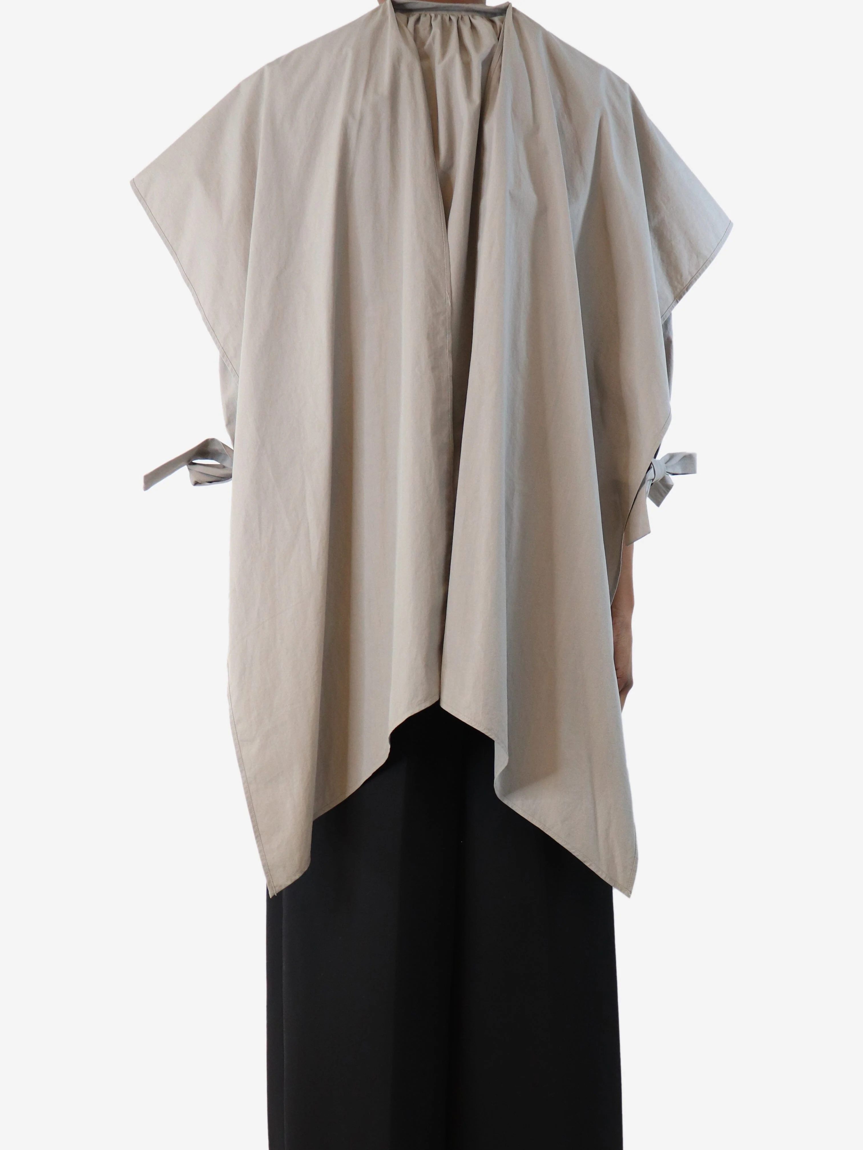 Greige puffy top with neck tie - size UK 6 - Image 2