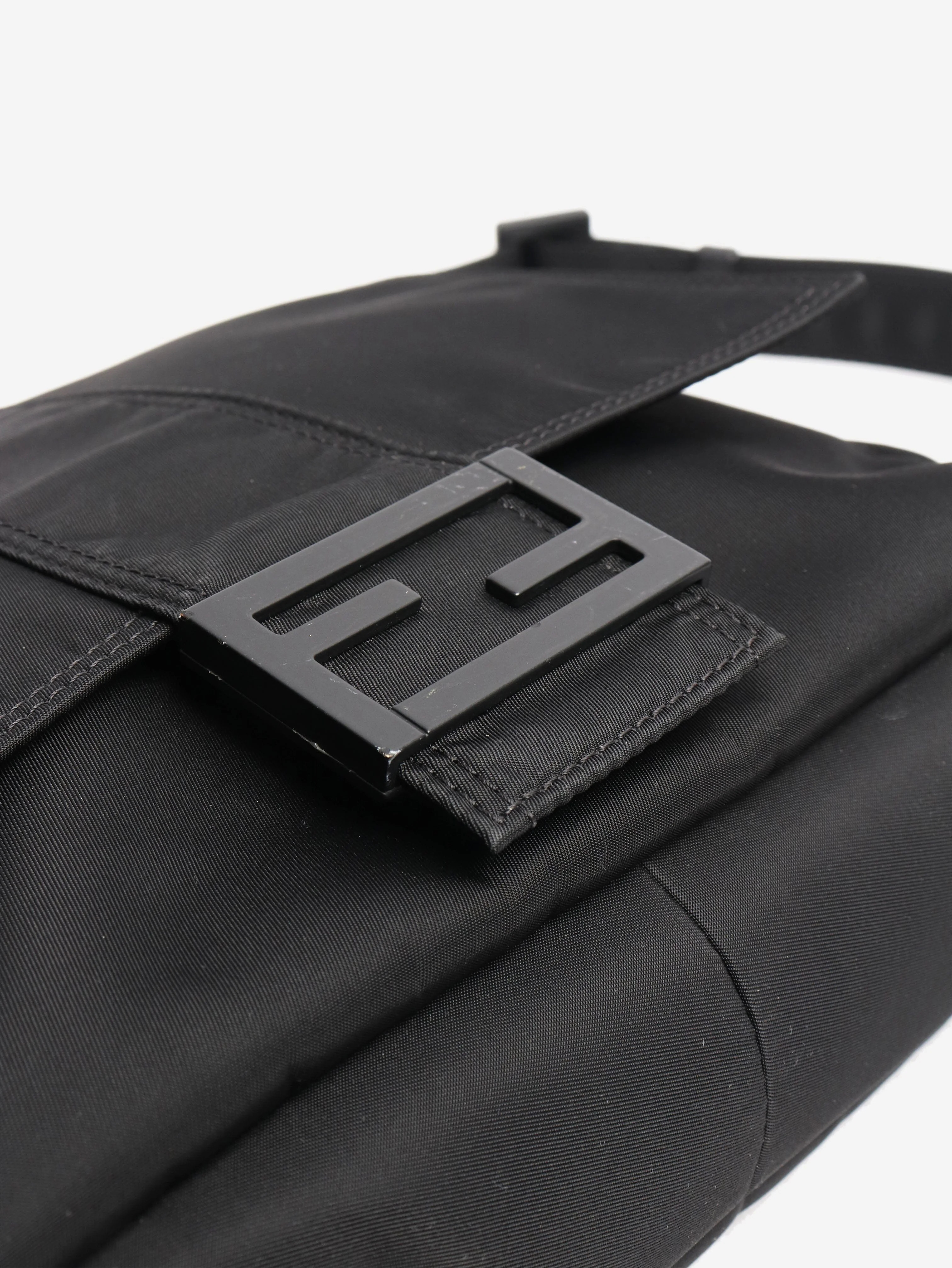 Black nylon Baguette bag - Image 5