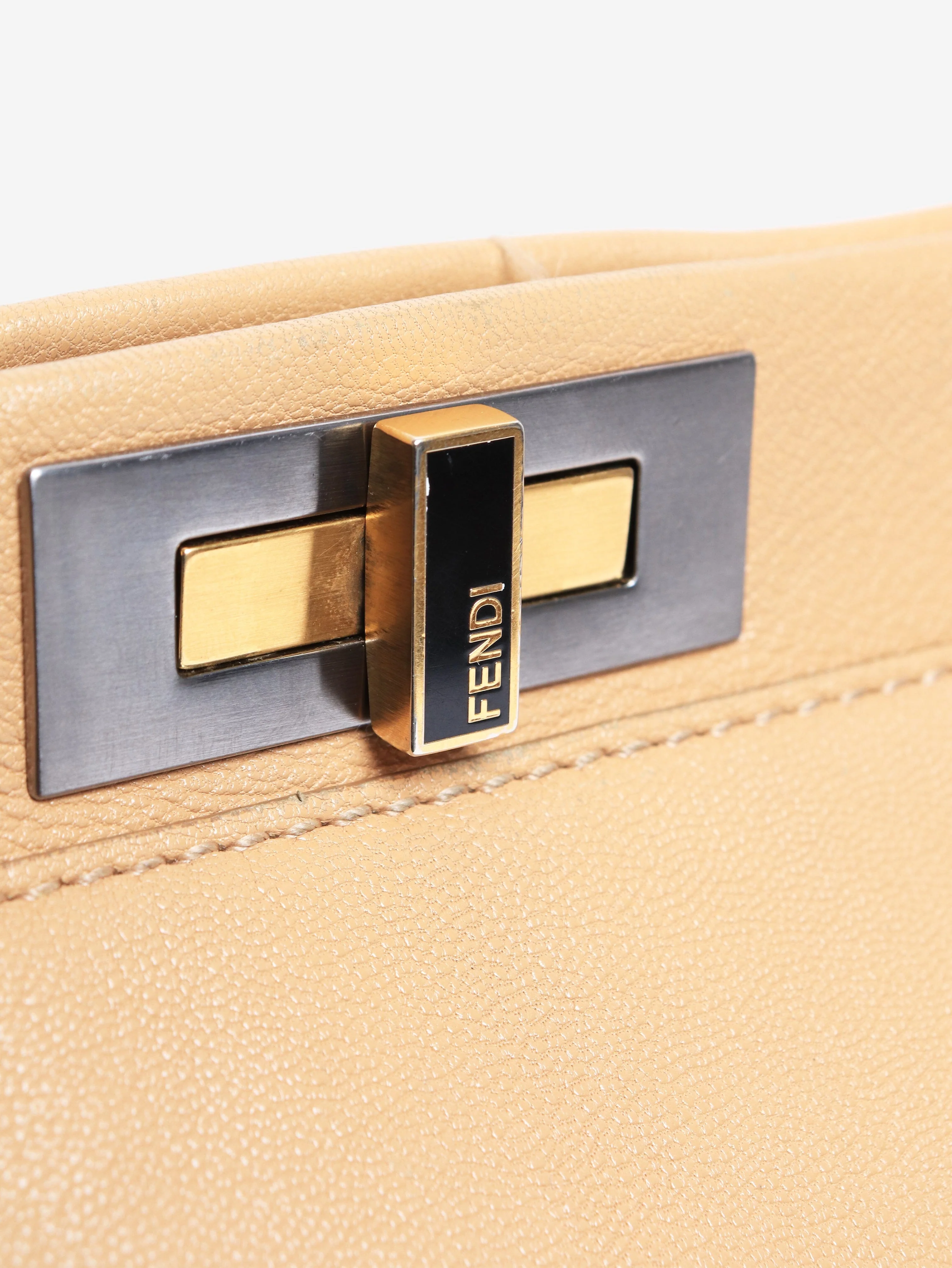 Neutral Peekaboo leather bag - Image 4