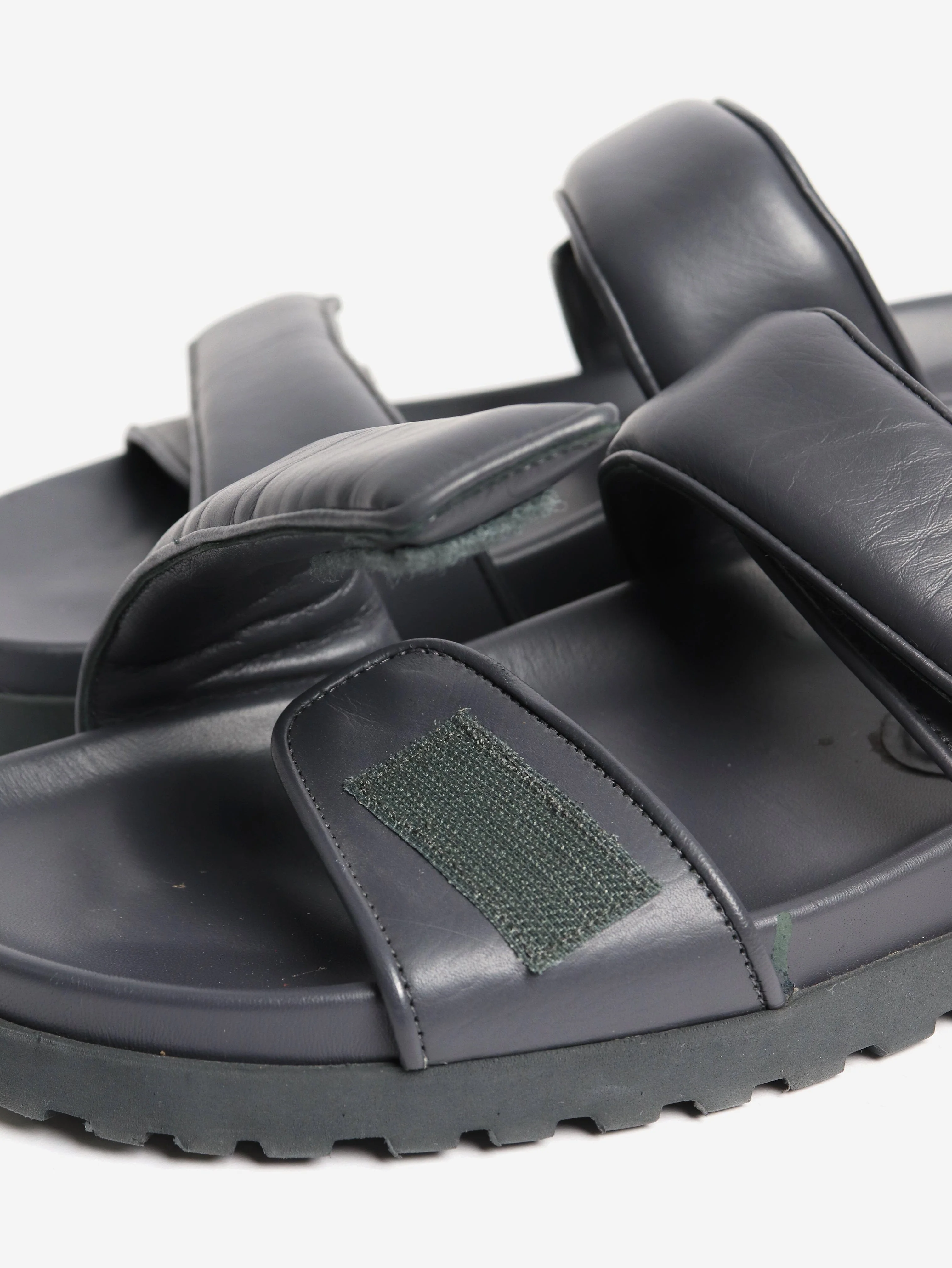Dark grey padded strap sandals - size EU 40 - Image 4
