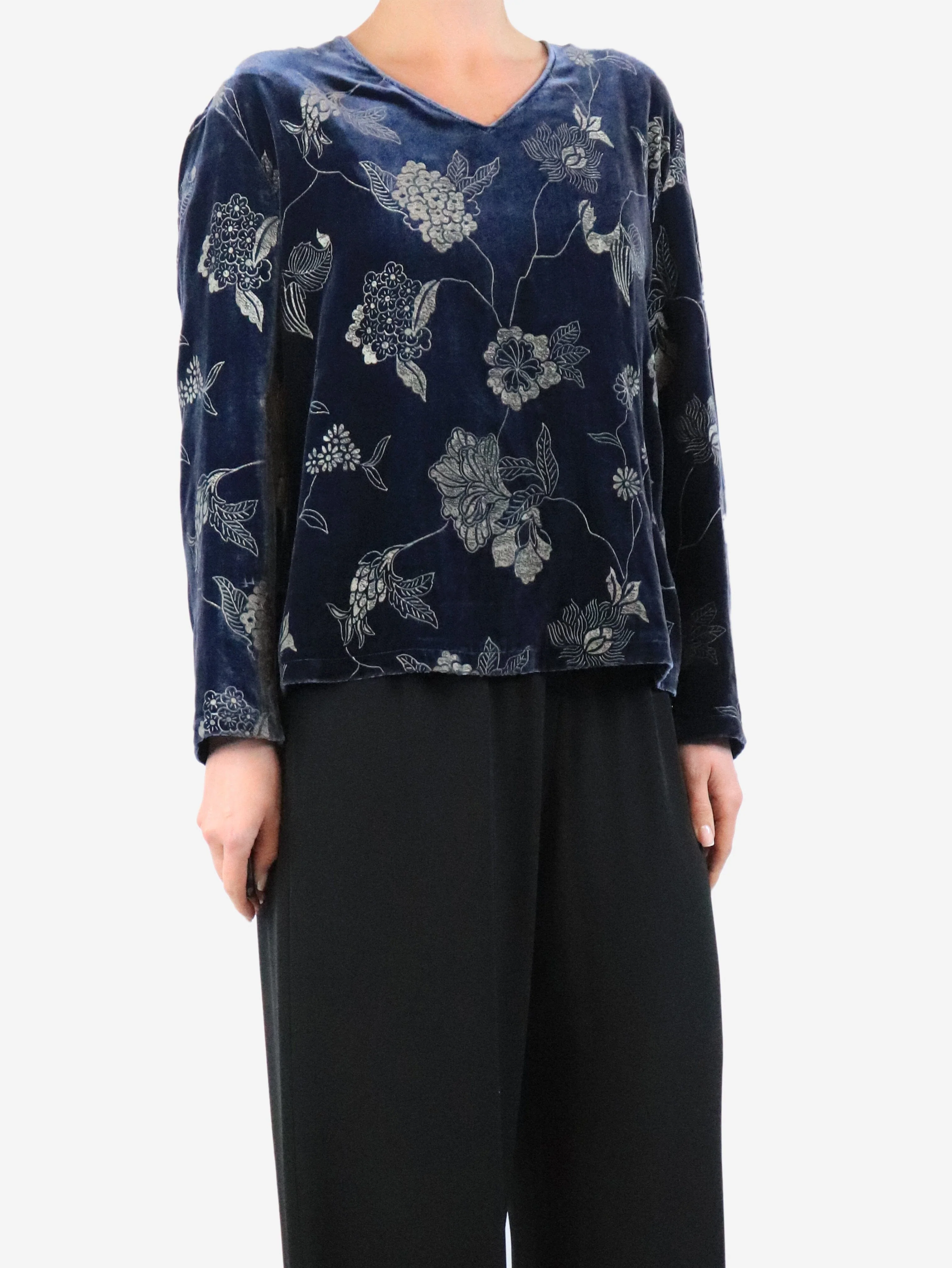 Blue velvet jacquard top - size UK 16 - Image 3