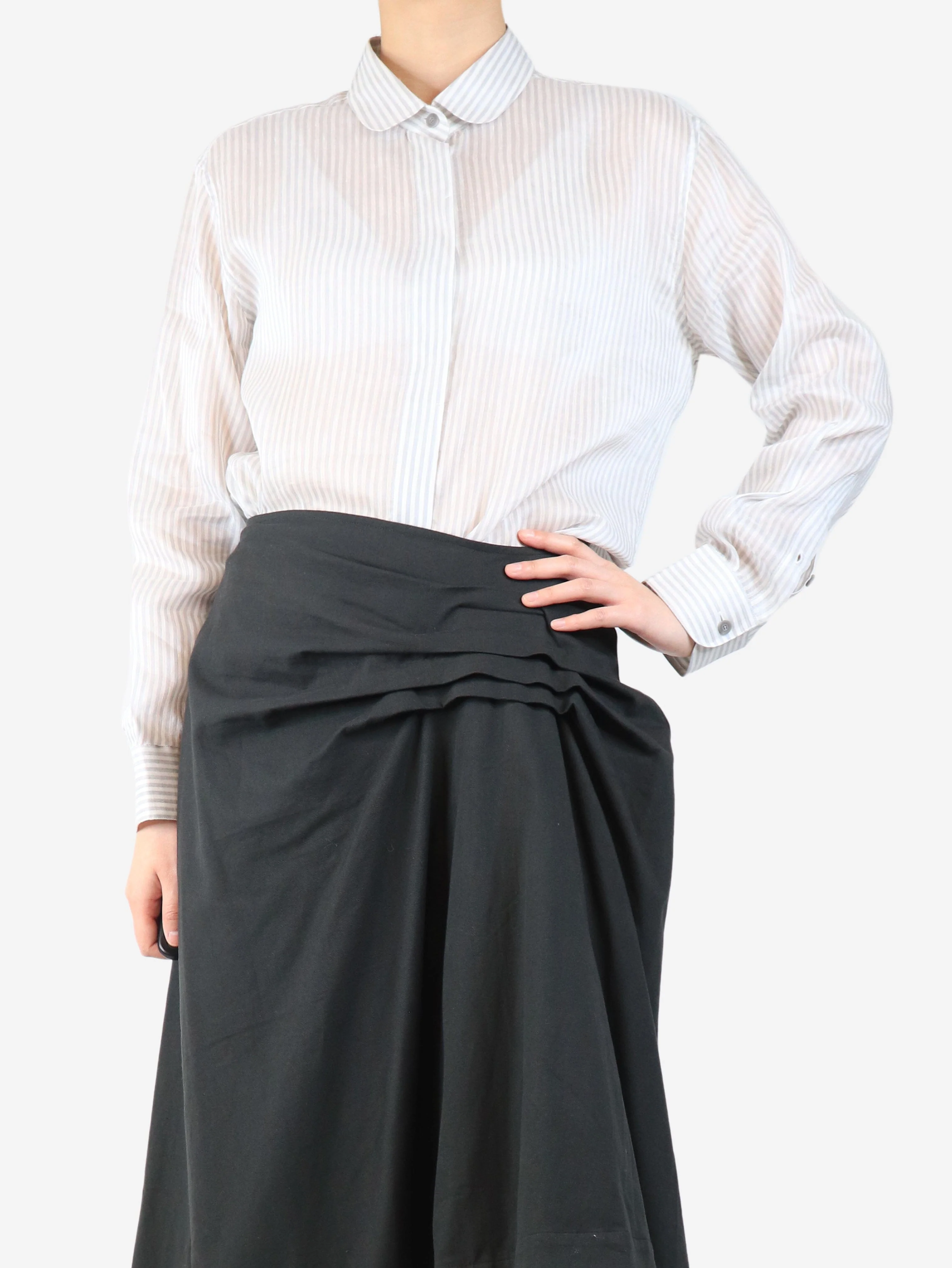 Grey and white striped shirt - size UK 12 - Image 3