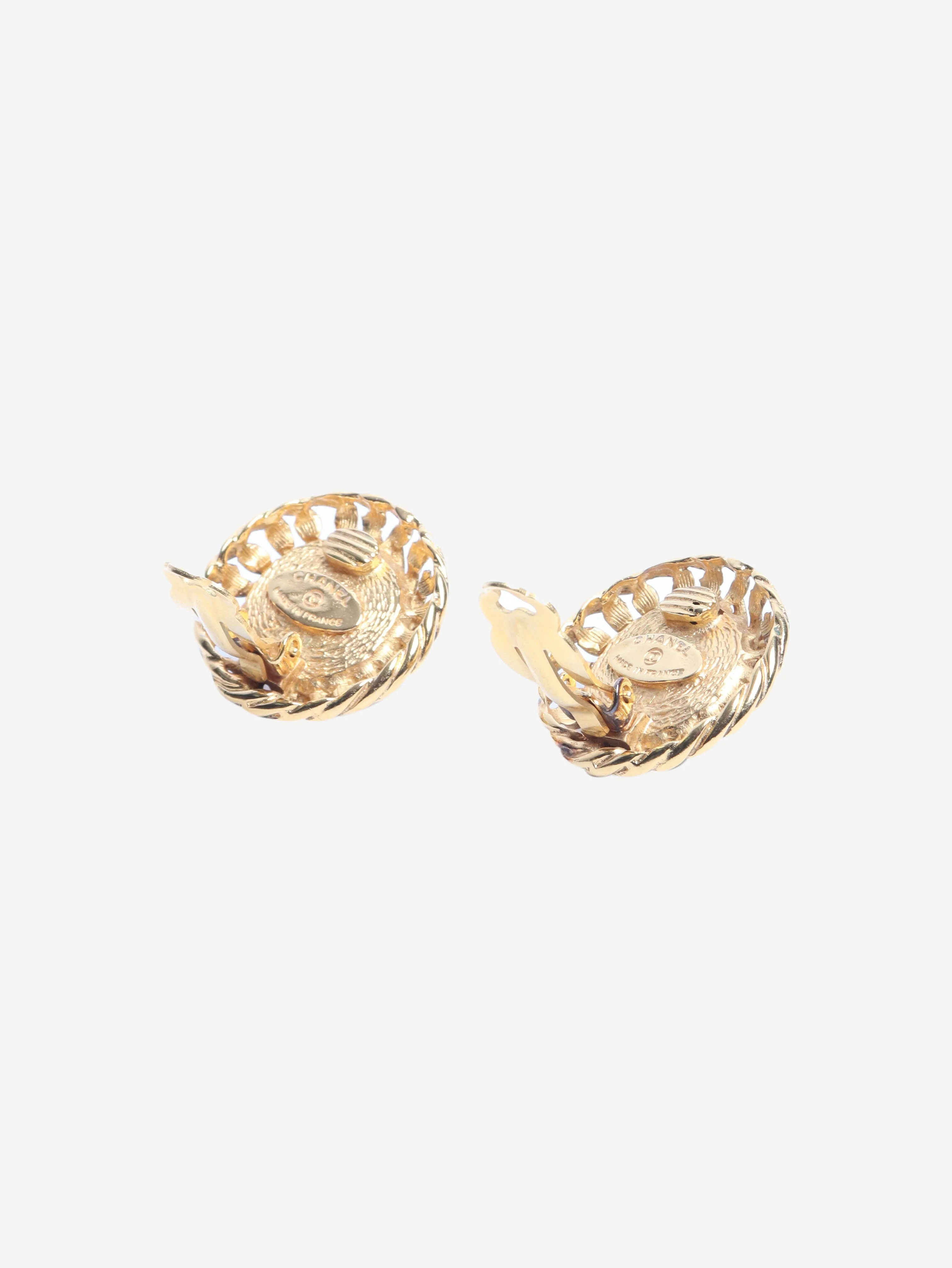 Gold vintage faux-pearl clip on earrings - Image 2