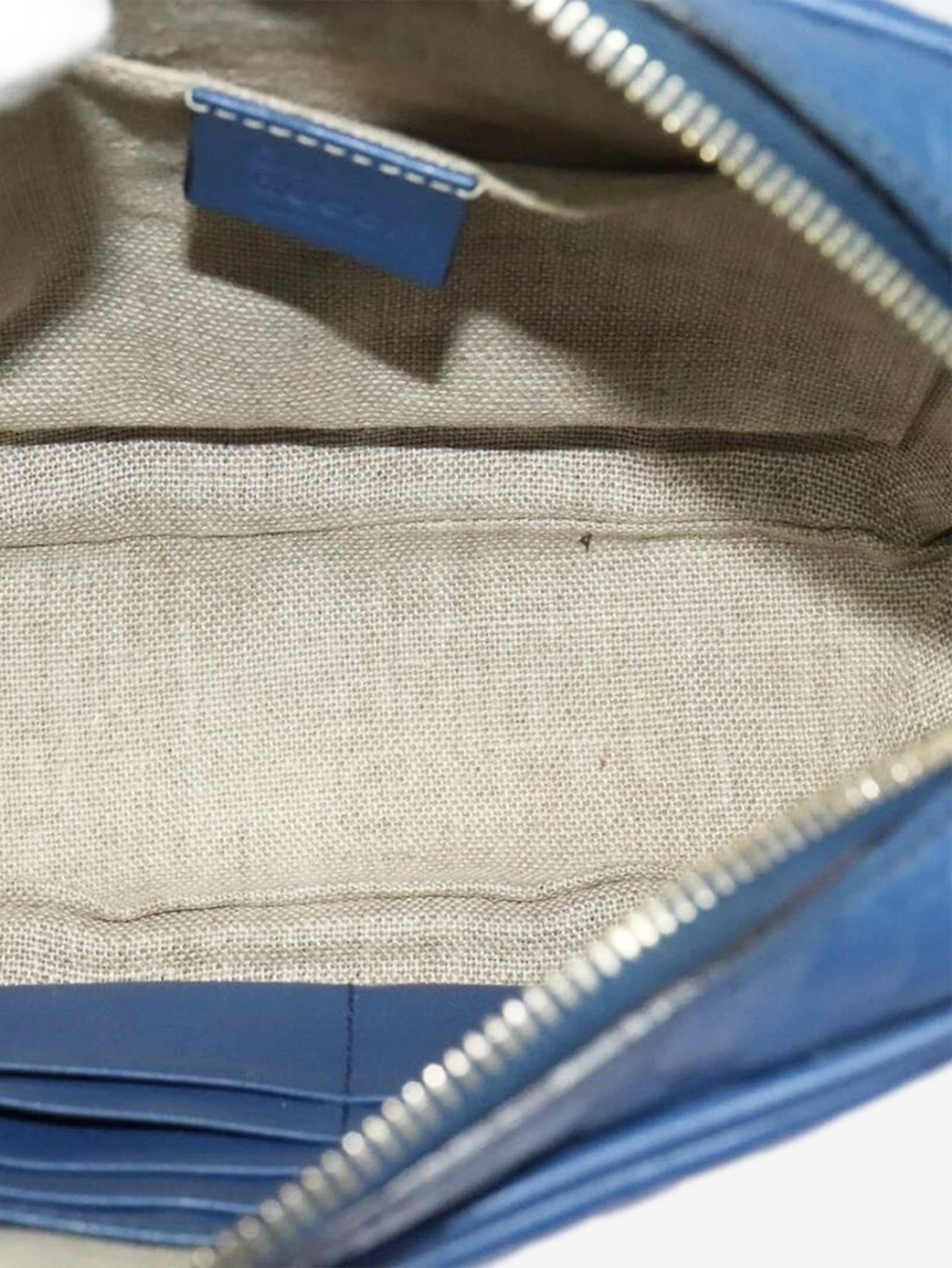Blue micro GG Guccissima bag - Image 17