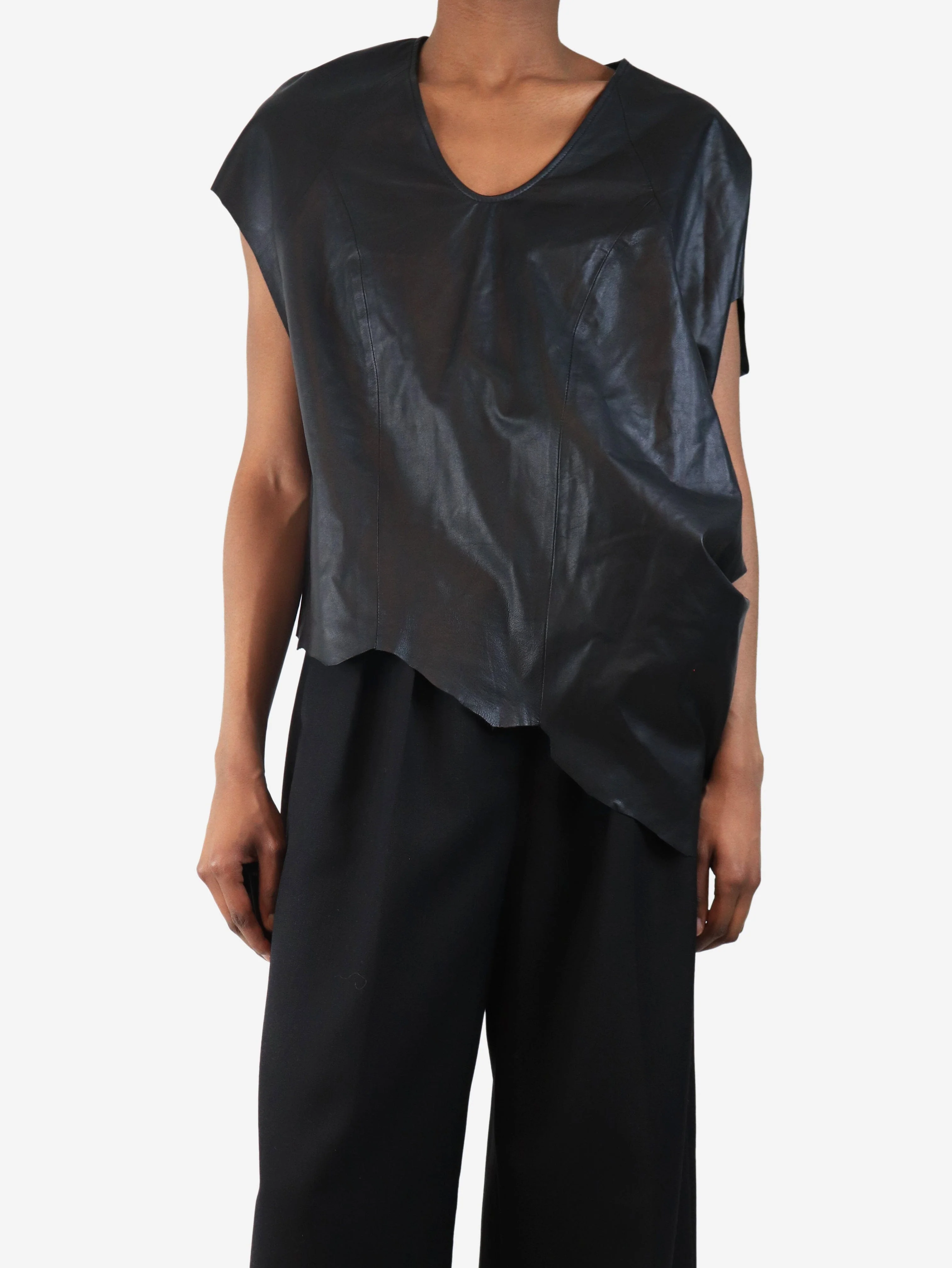 Black jag-hem leather top - size XS - Image 3