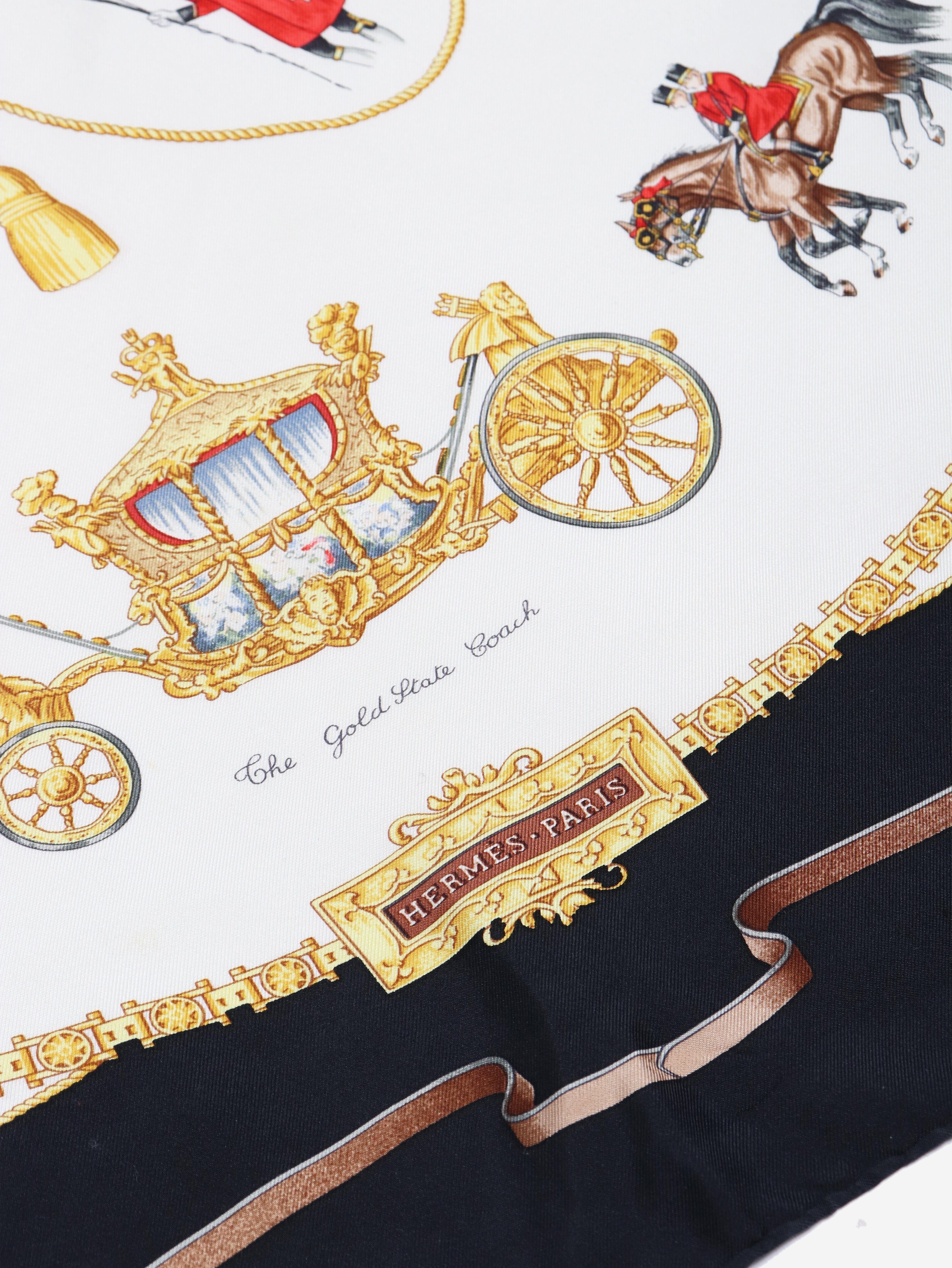 Cream The royal mews scarf - Image 4