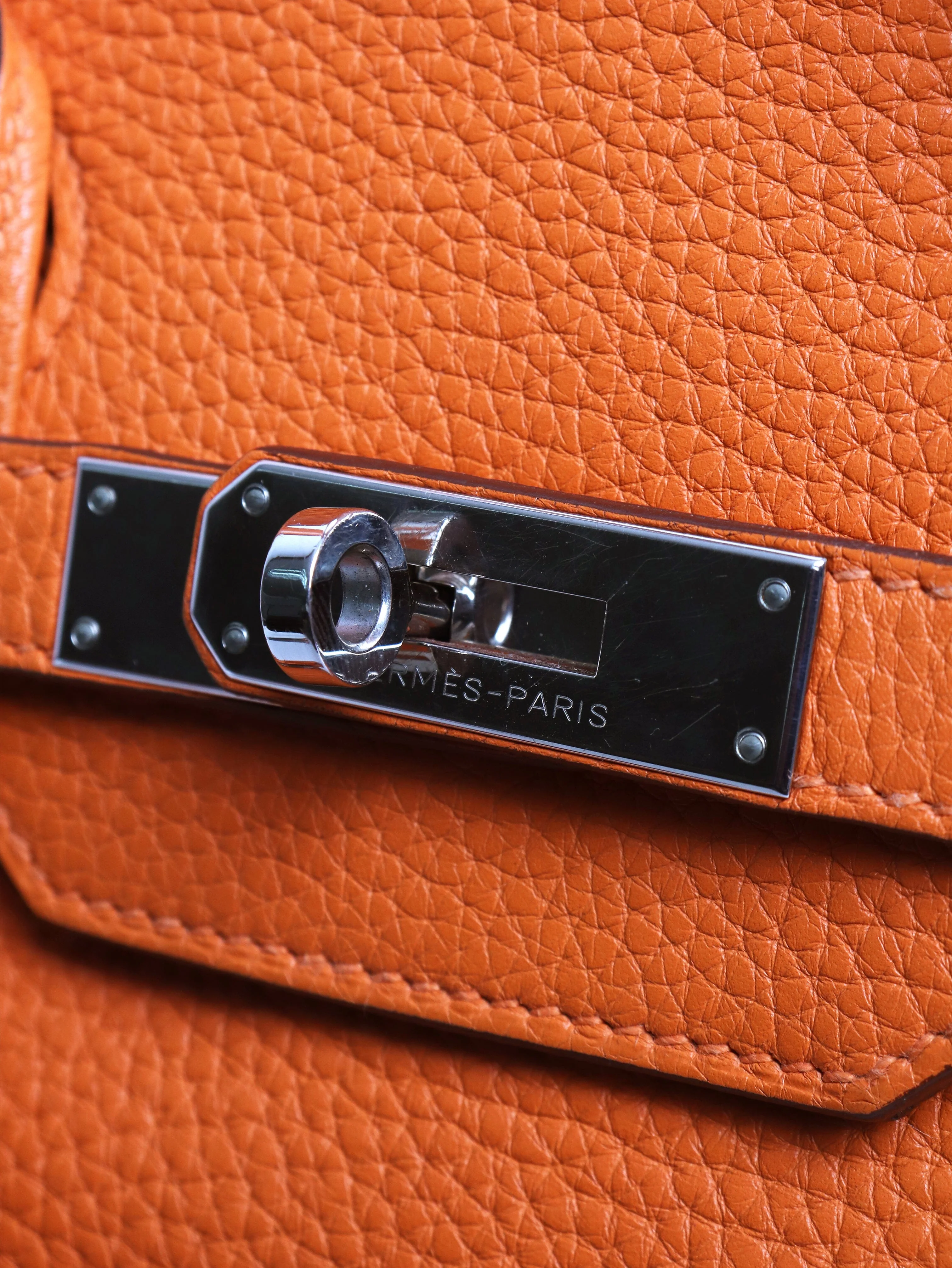 Orange 2010 Birkin 35 bag in Clemence leather - Image 6