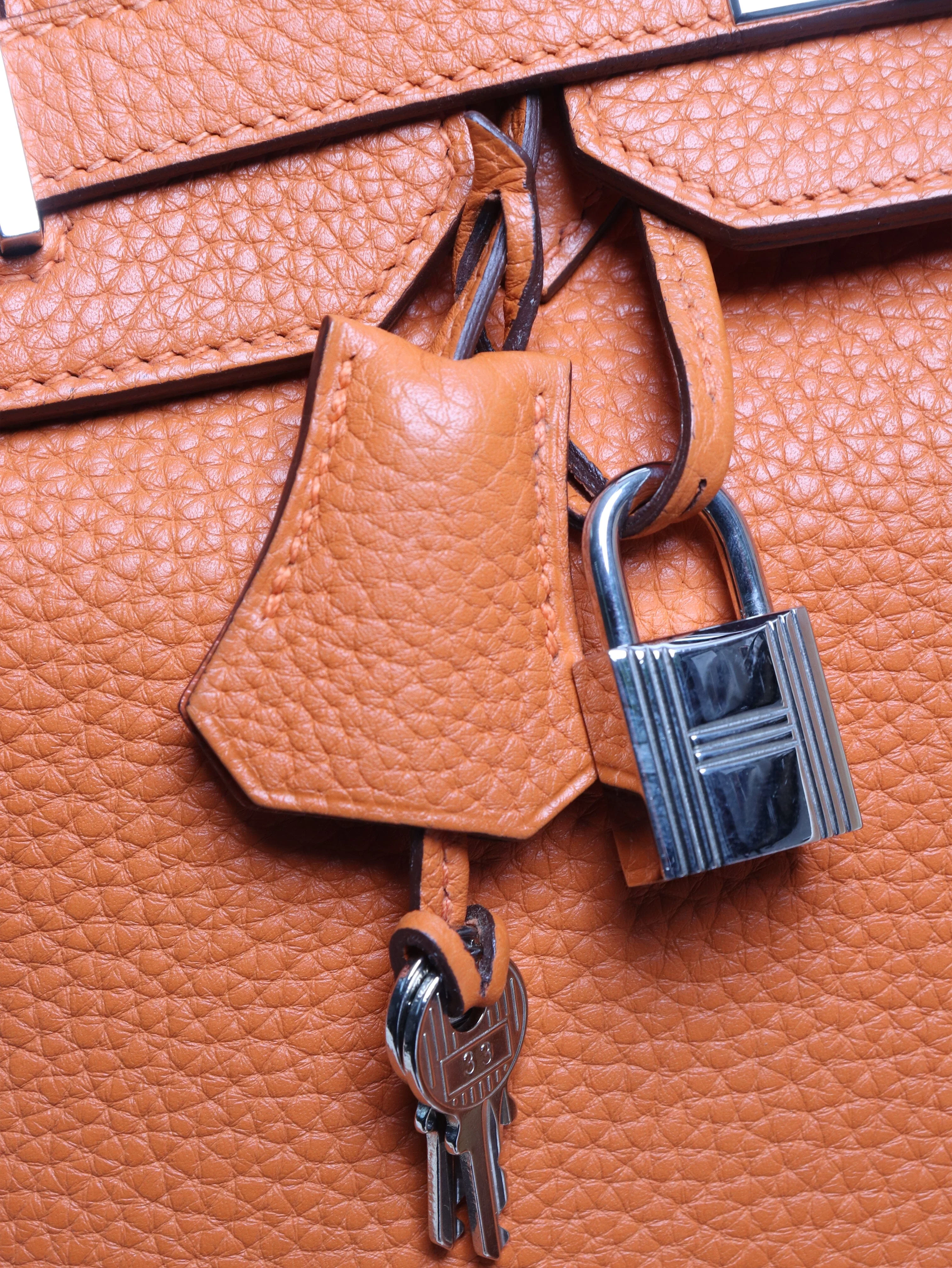 Orange 2010 Birkin 35 bag in Clemence leather - Image 9