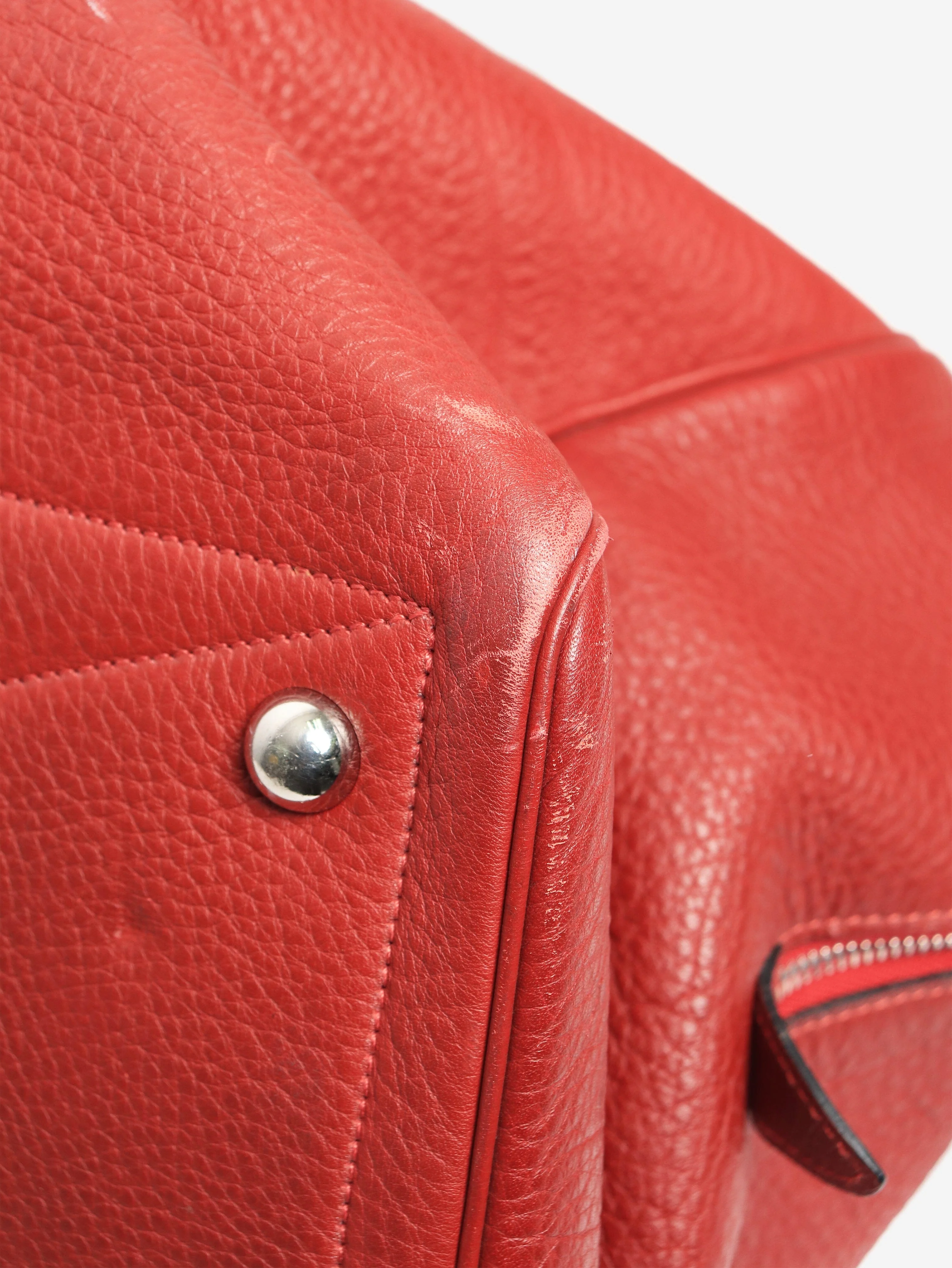 Red vintage 2001 Victoria 50 duffle bag - Image 6