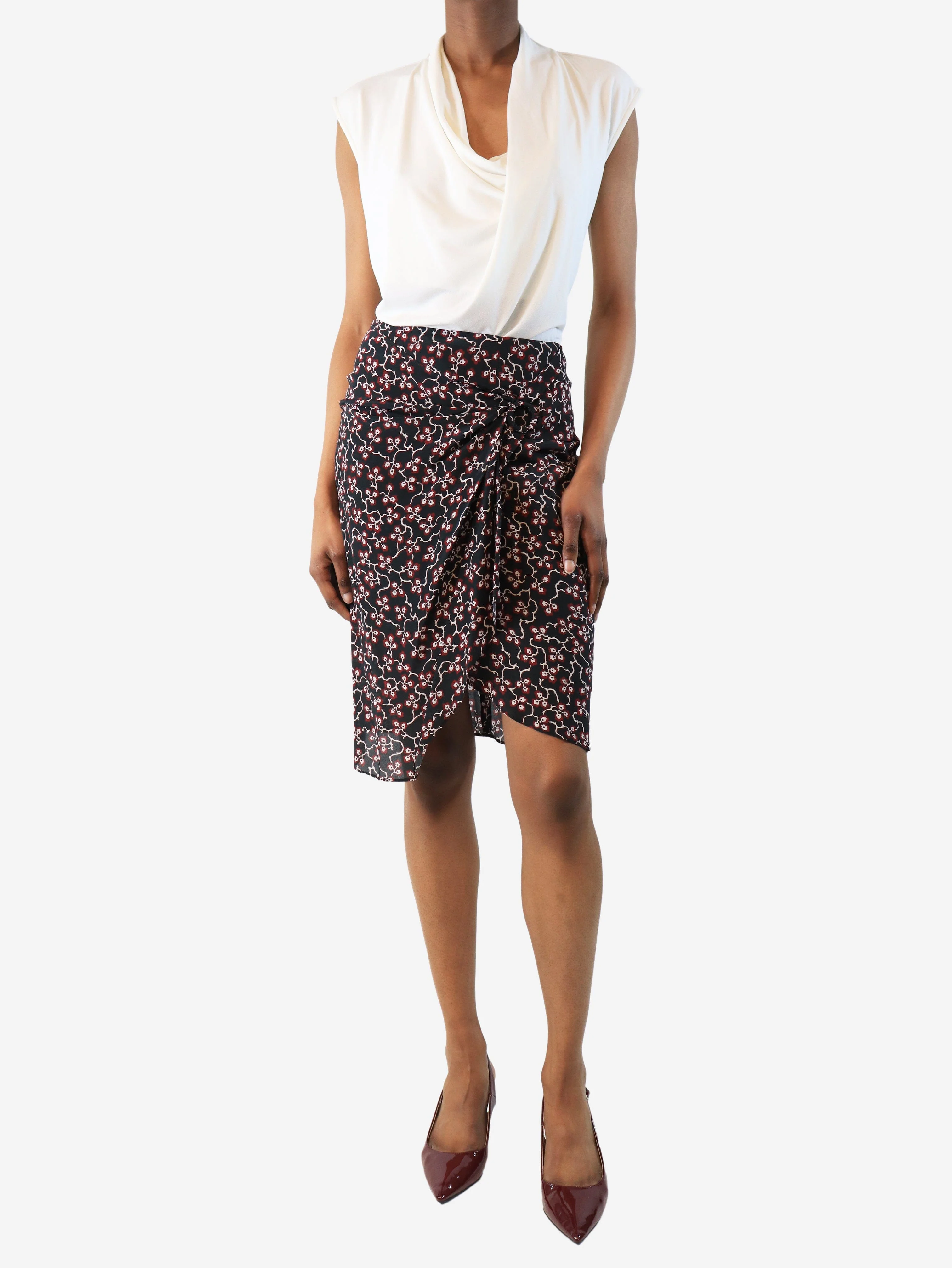 Black floral mini skirt - size UK 6 - Image 2