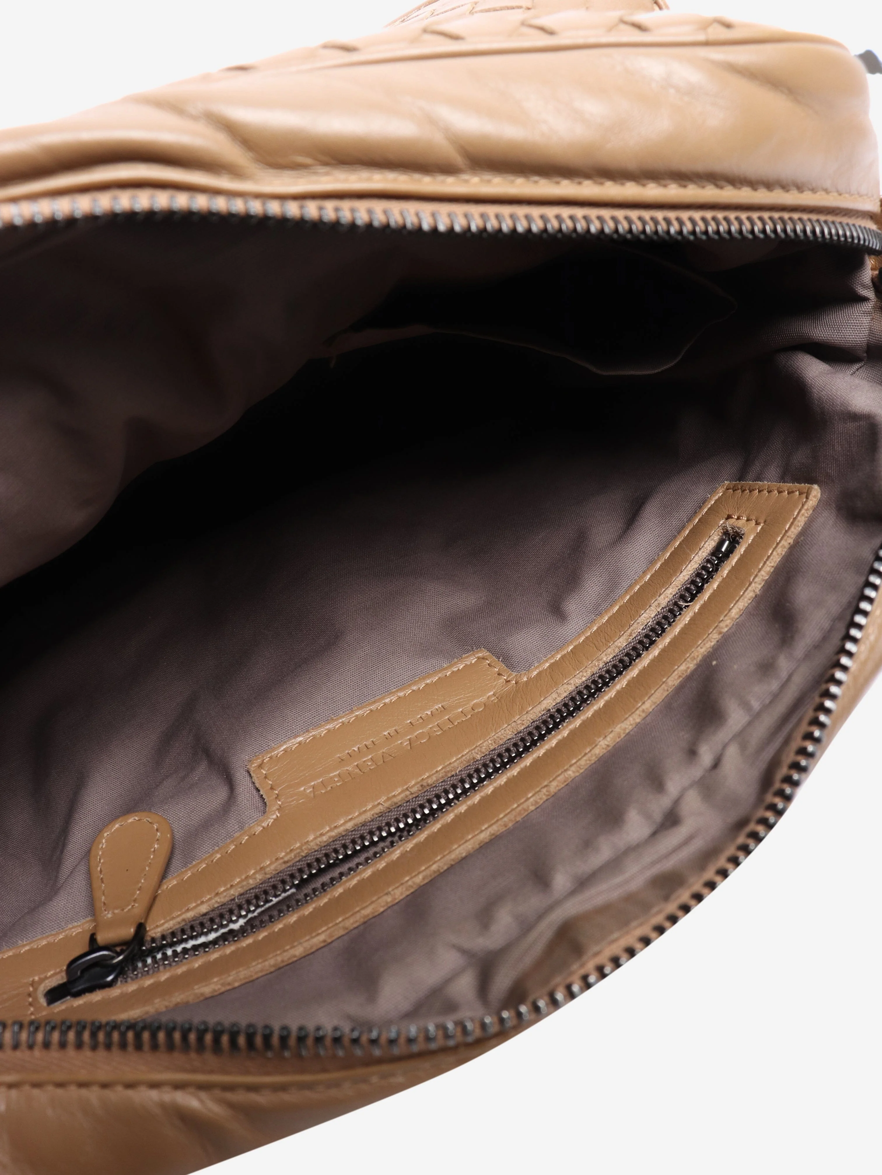 Light brown vintage interwoven camera bag - Image 7