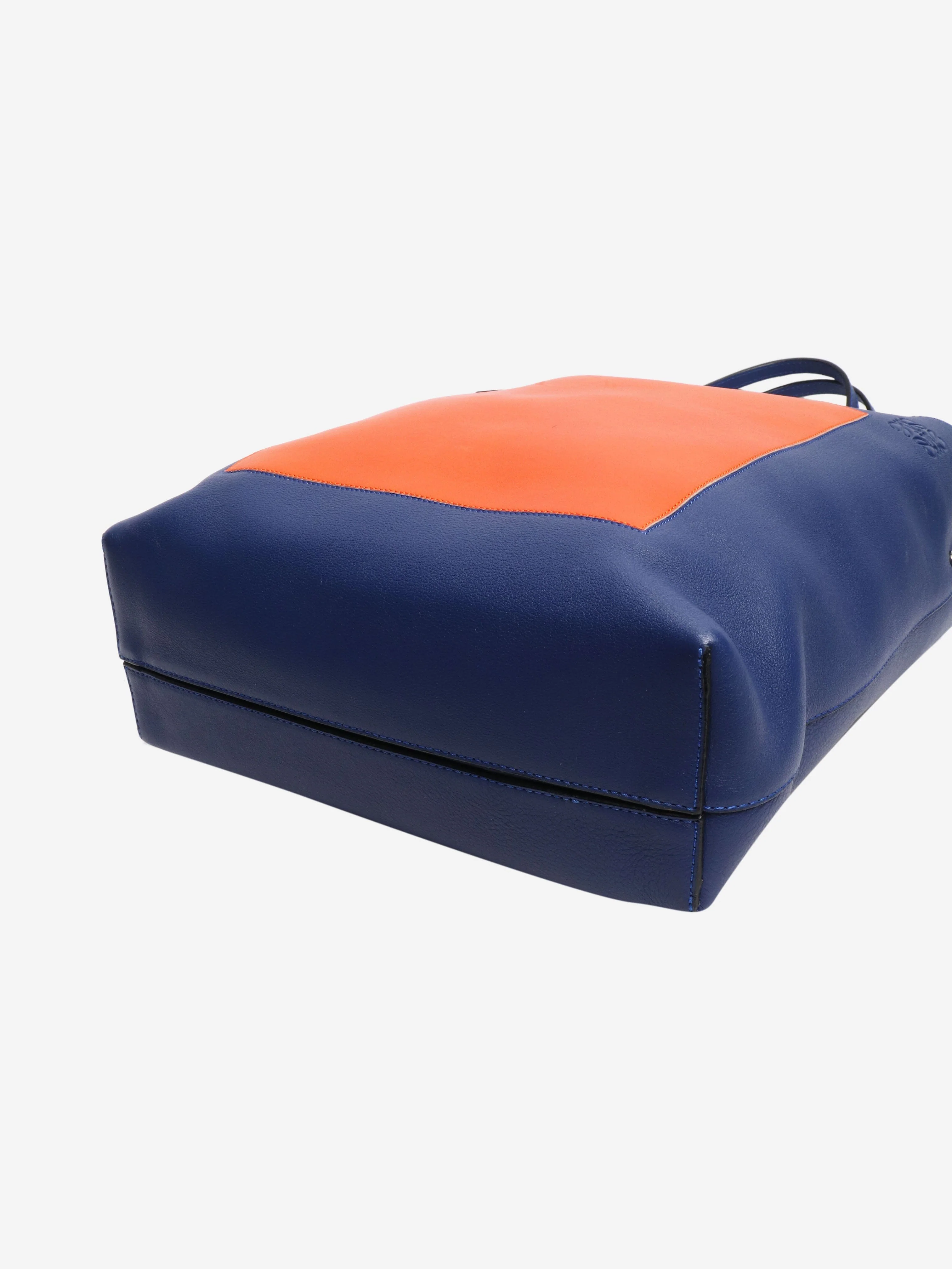 Asymmetric shoulder bag - Image 4