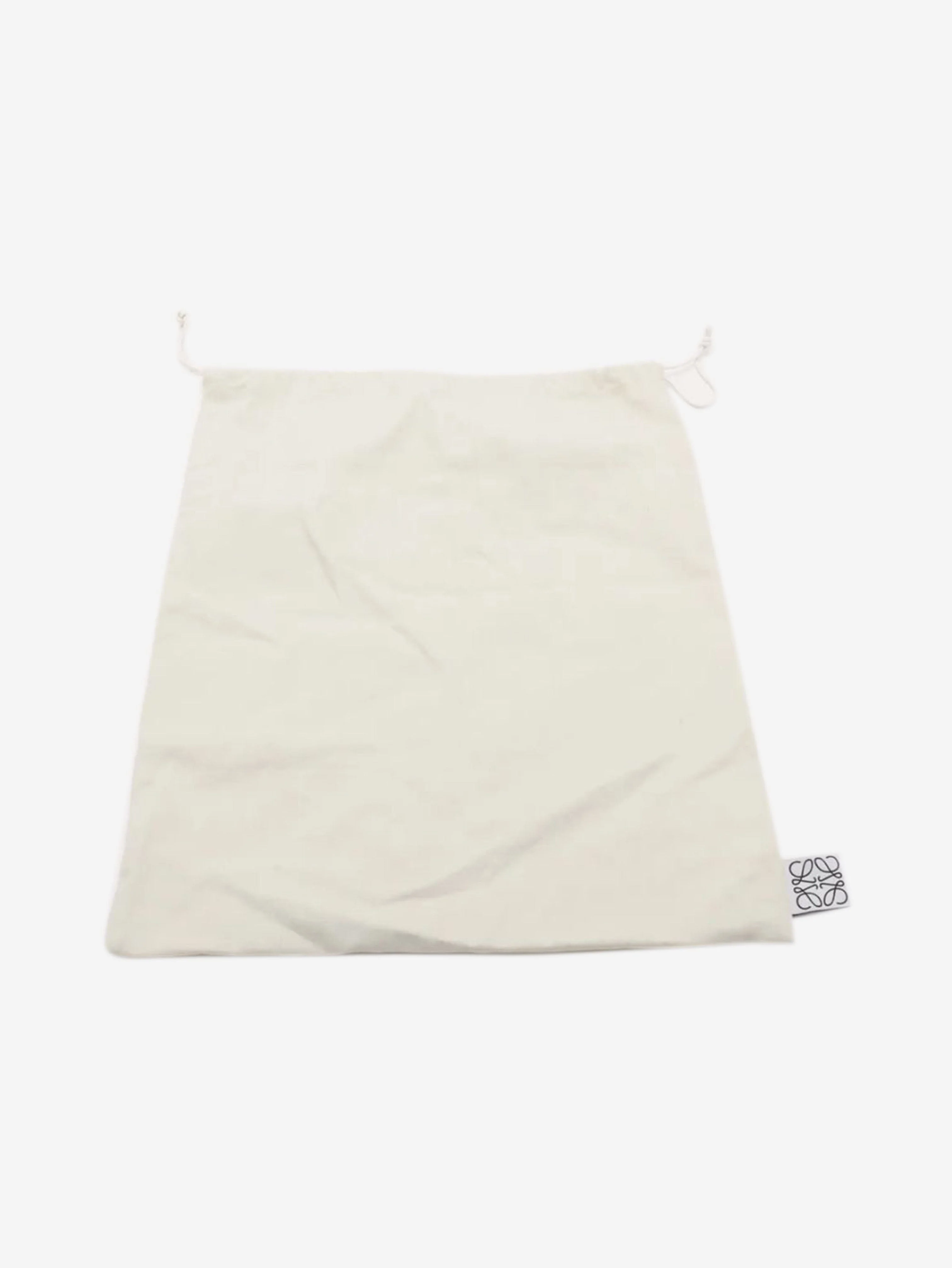 Tan Font tote - Image 11