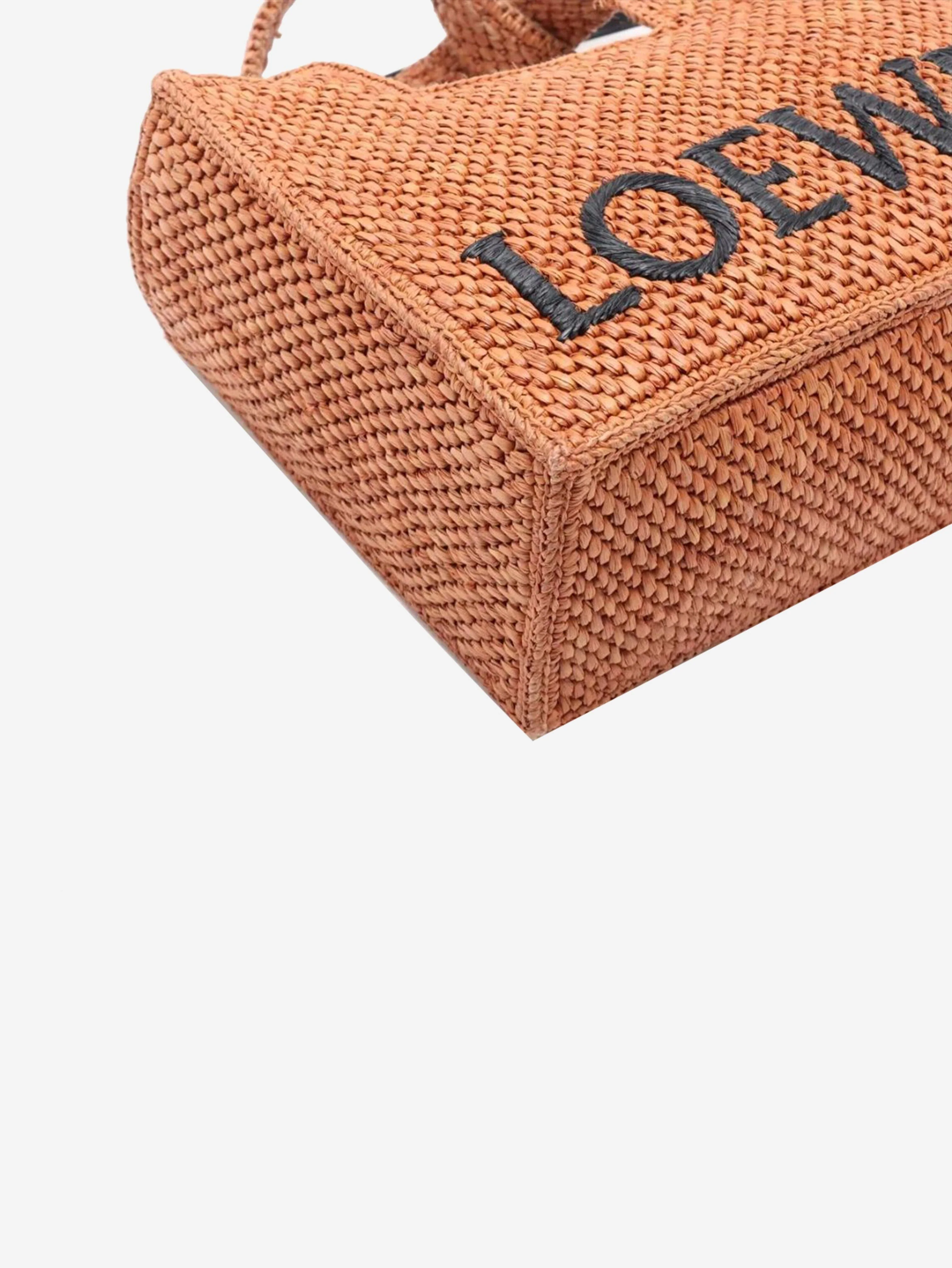 Tan Font tote - Image 4