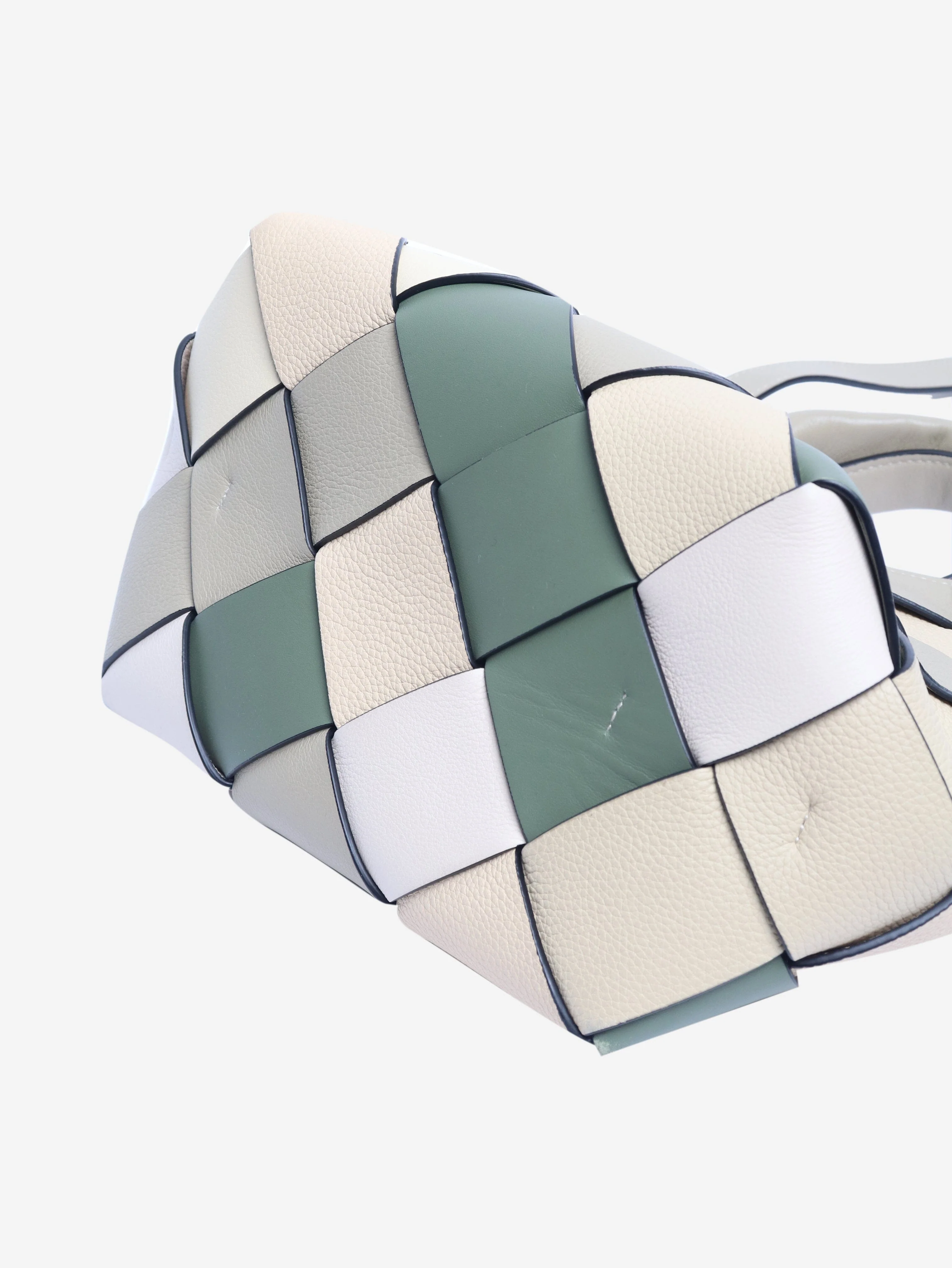 Green and beige Surplus leather woven basket bag - Image 5
