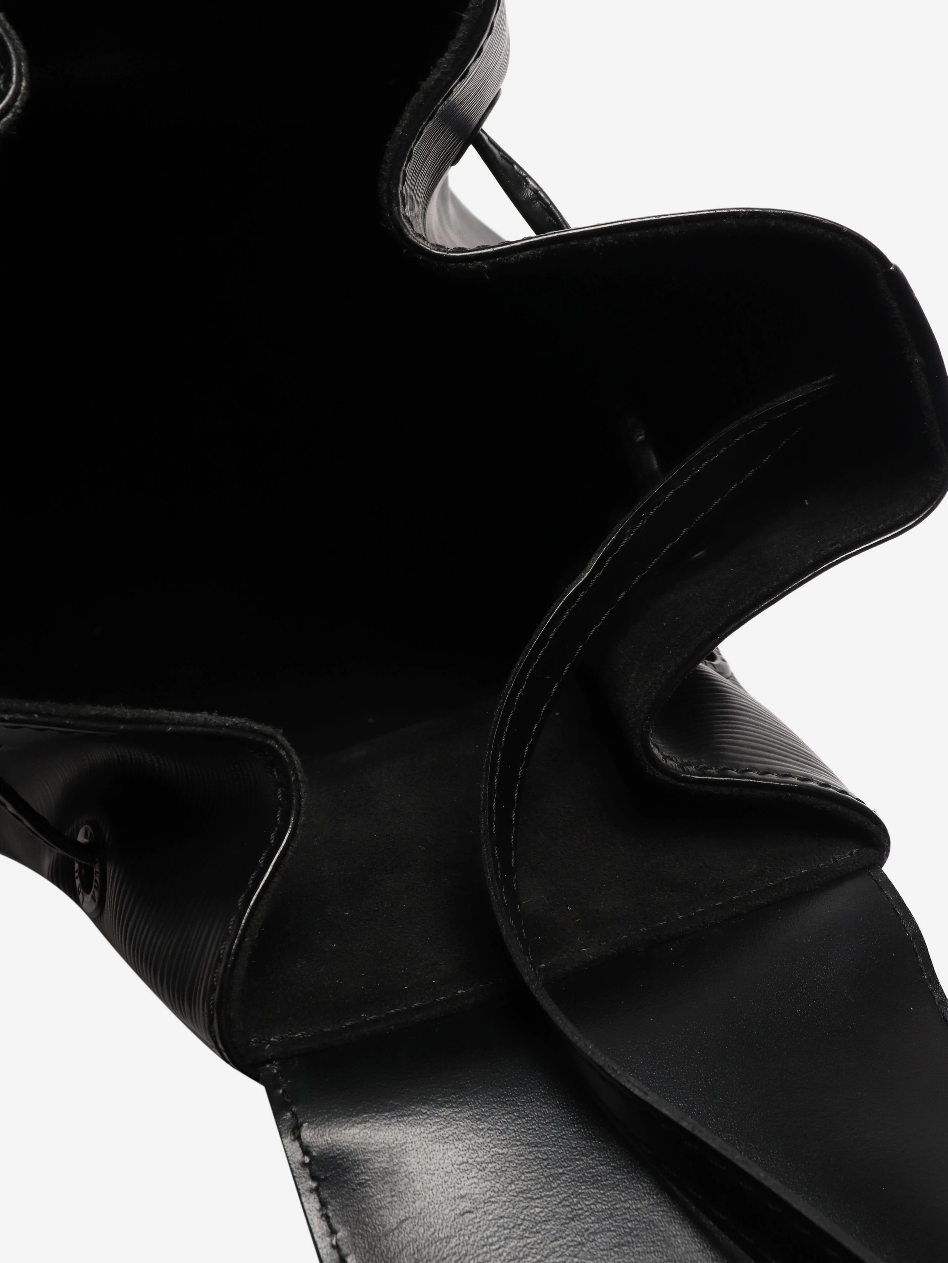 Black Epi leather Sac A Dos bag - Image 4