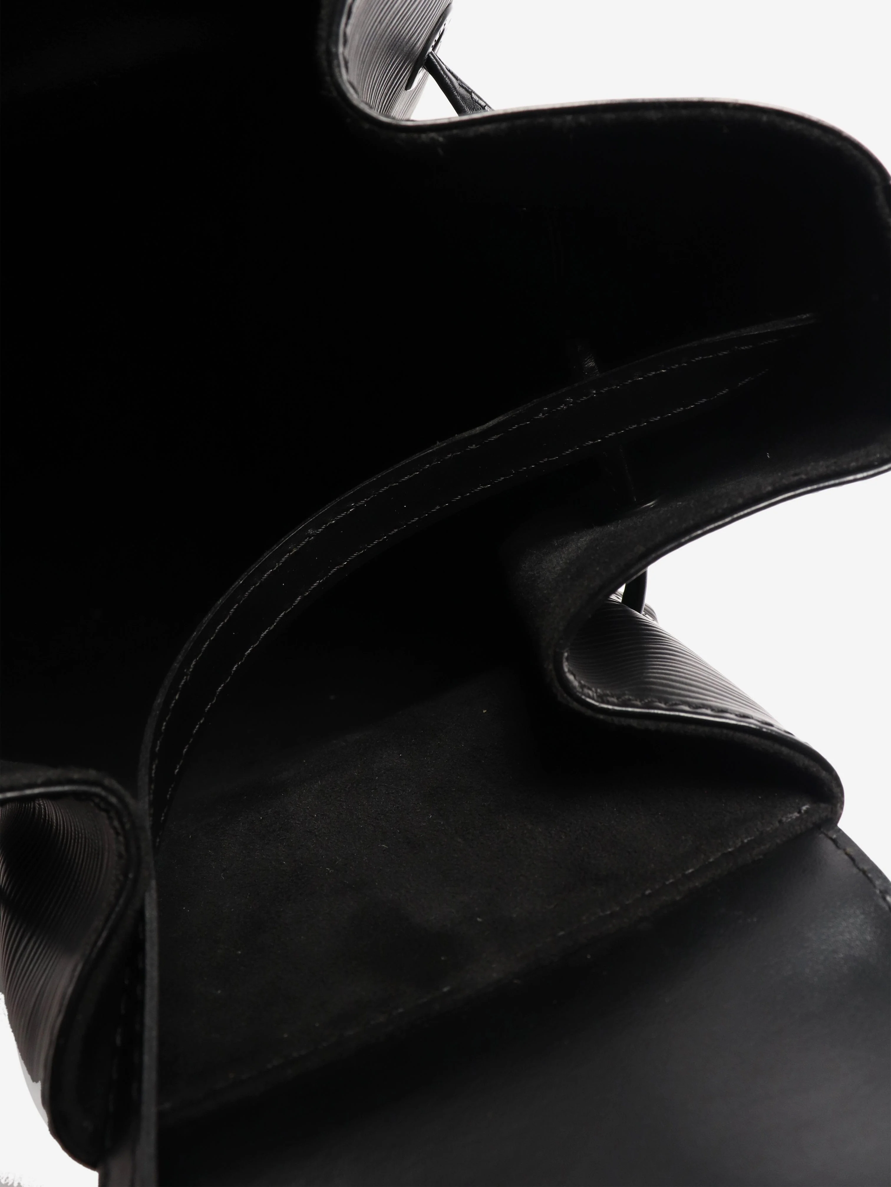 Black Epi leather Sac A Dos bag - Image 5