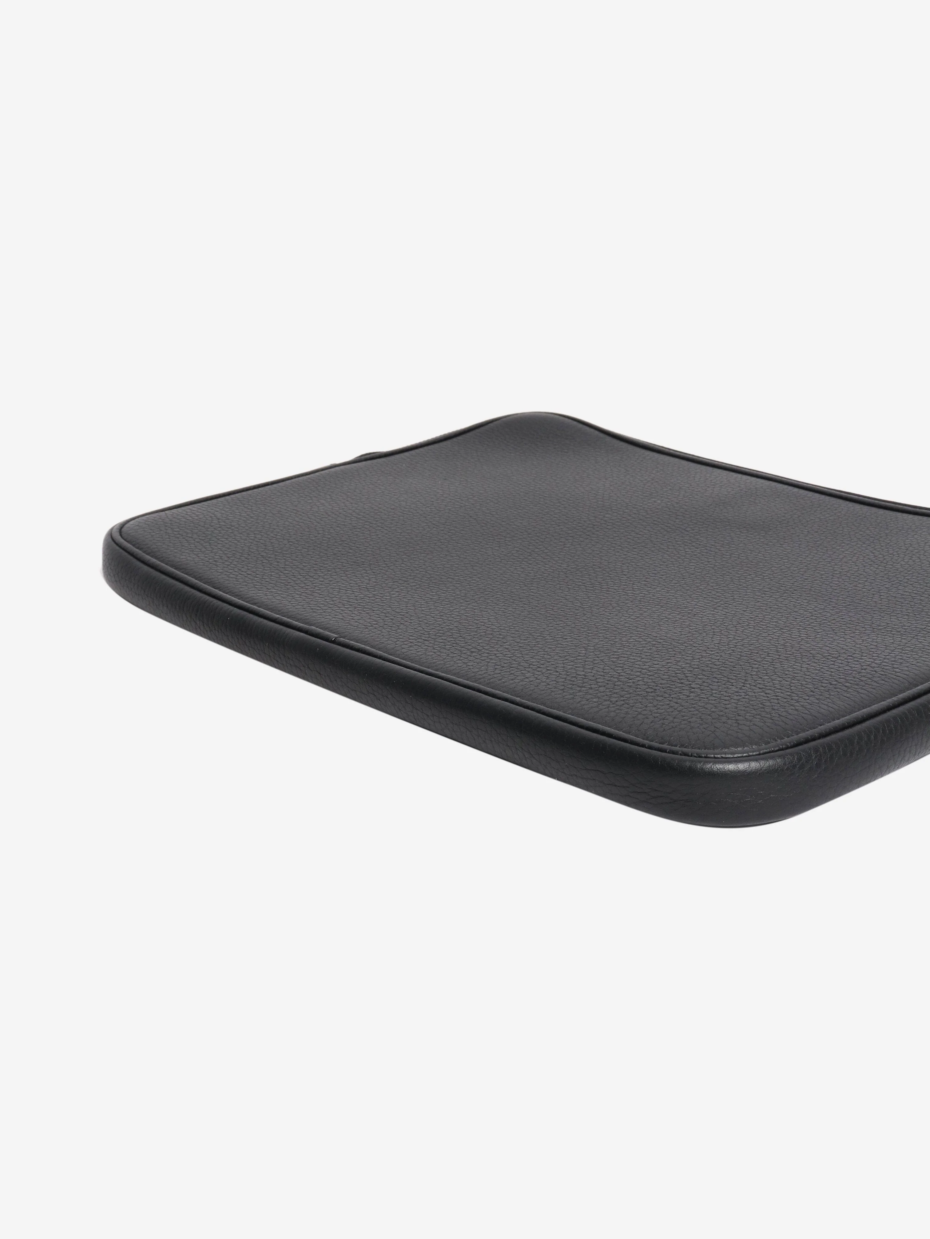 Black leather laptop case - Image 4
