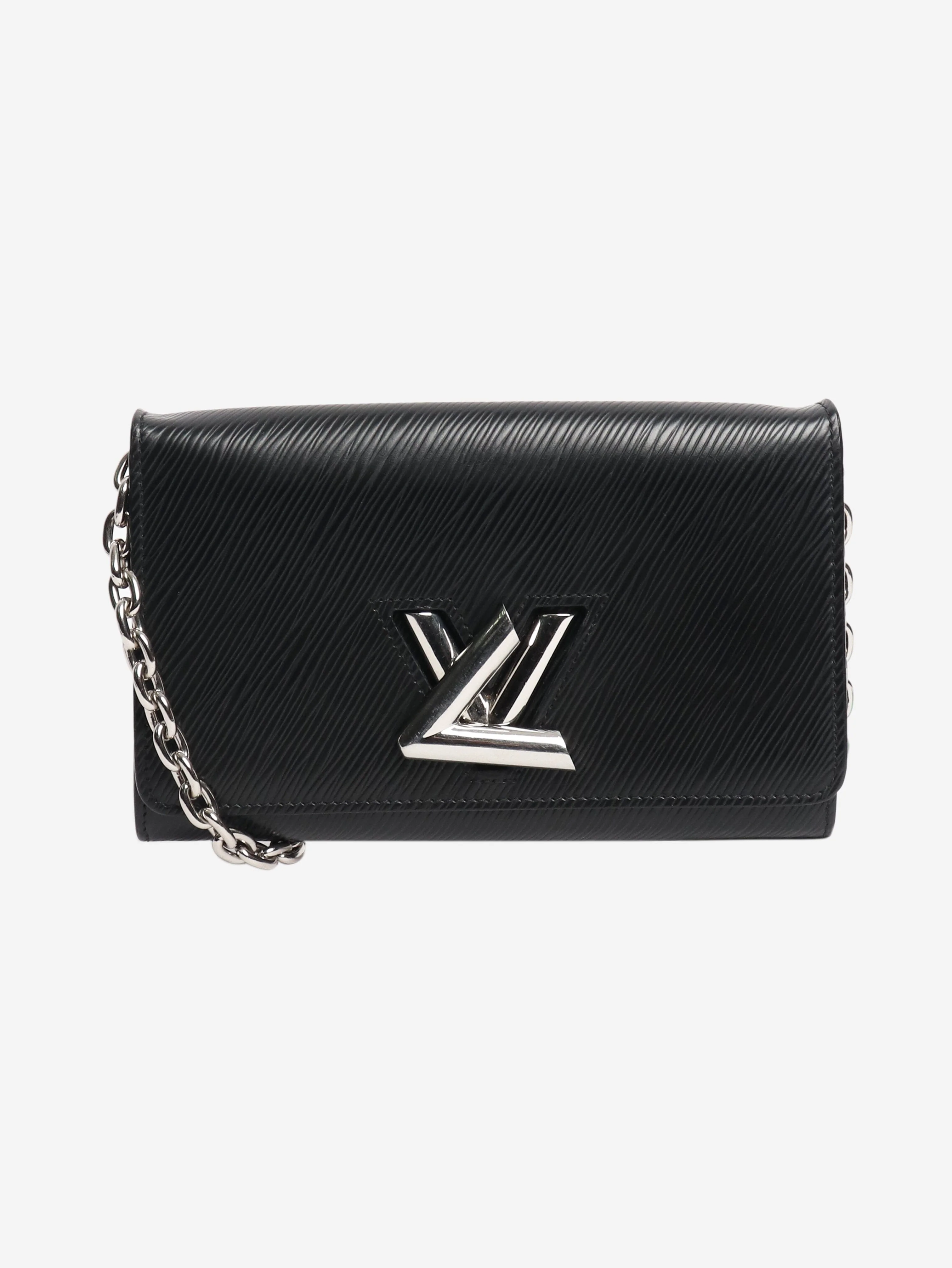 Black Twist chain wallet