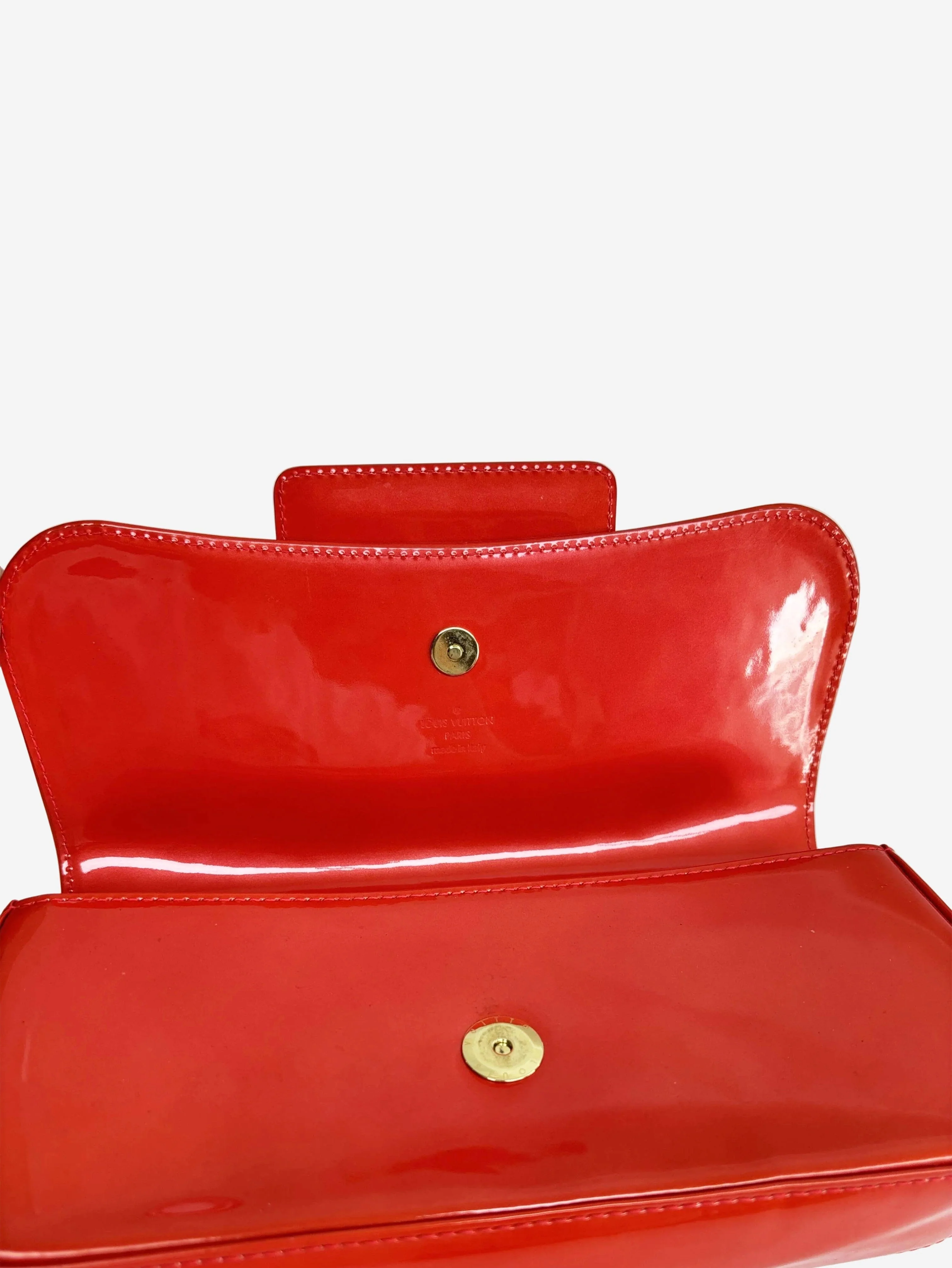 Red Sobe patent clutch - Image 5